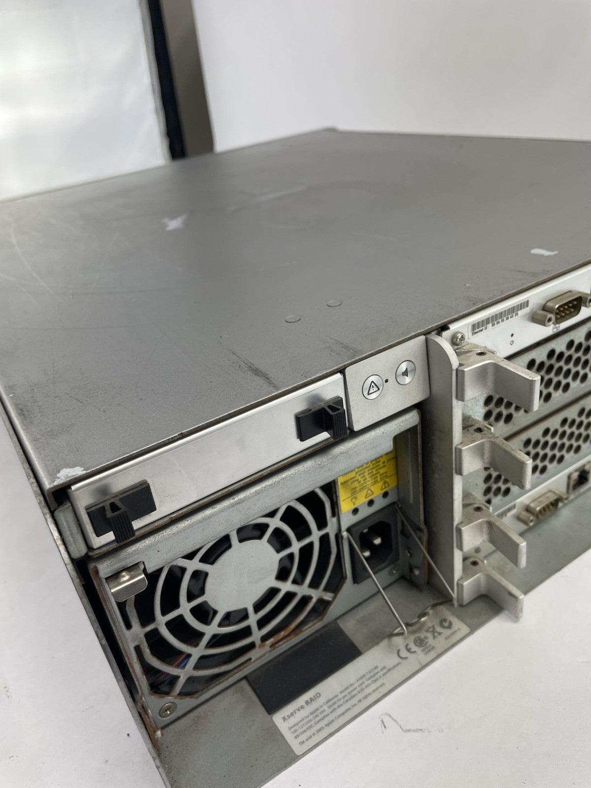 Apple XSERVE RAID A1009 SFP Network Enclosure Storage 12 x 500 GB HDD