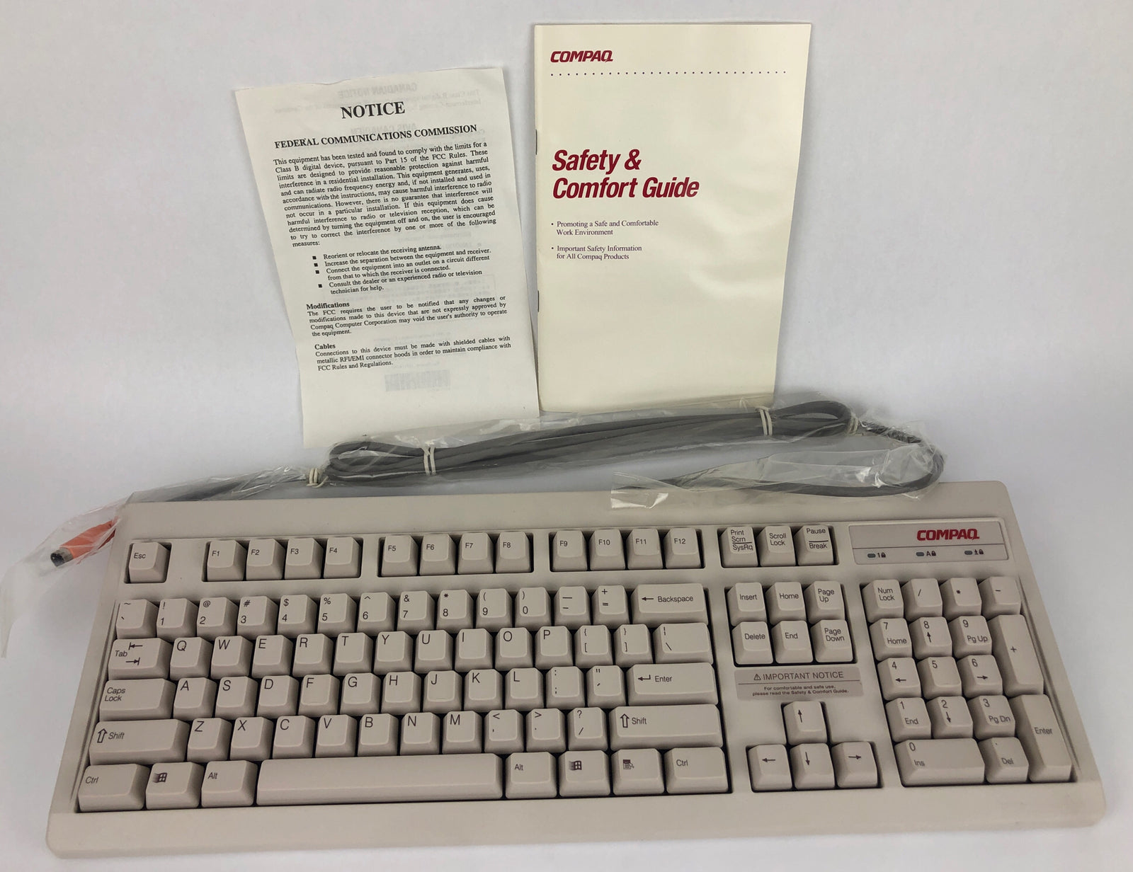 Vintage Compaq Computer Keyboard Mini 6 Pin RT6656TW Wired Computer Keyboard NEW