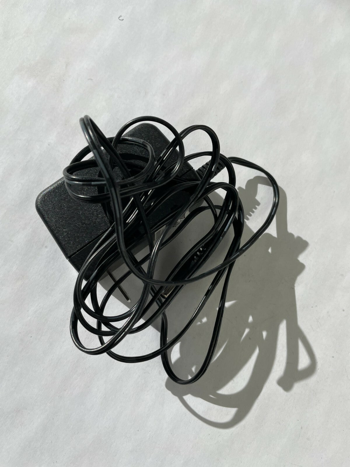 Genuine Netgear DSA-12R-12AUS 120120 Output 12 V 1 A Power Supply Adapter A81