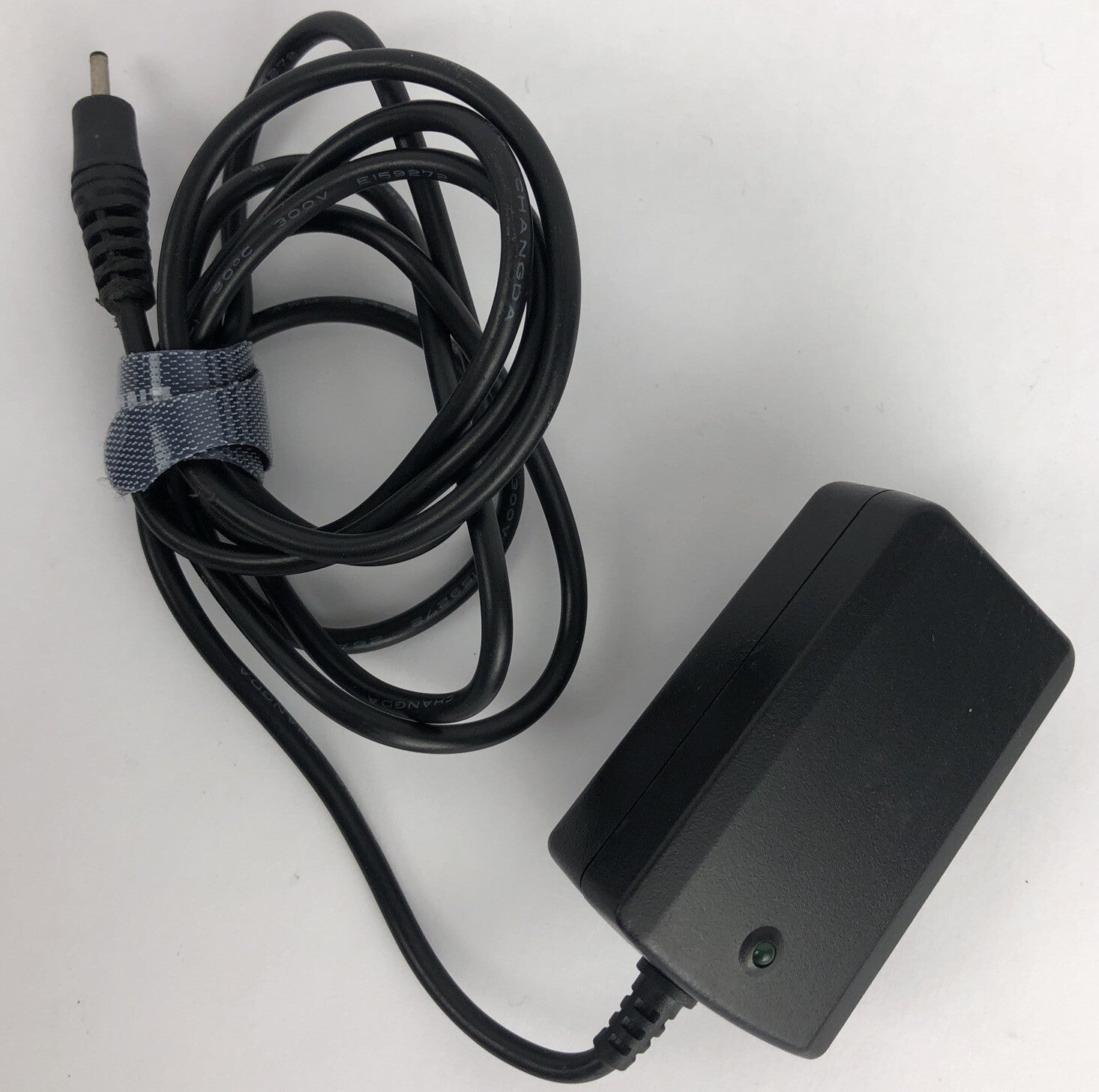  Black Travel AC/DC Adapter / Power Supply  Model TC-585004A 5.0V 400mA  A27