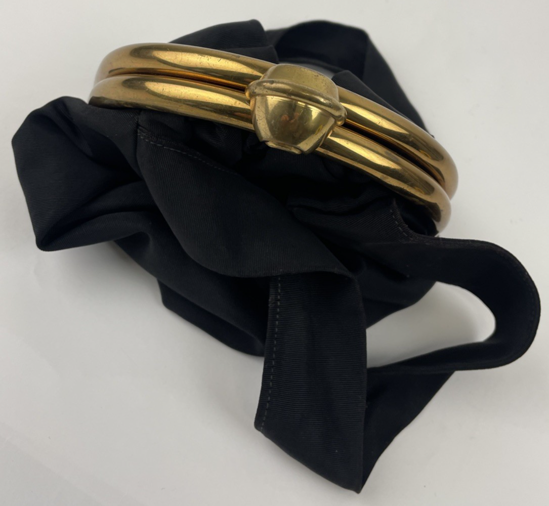 Ingber Evening Black Crepe Handbag Clutch Clamshell Gold RS Clasp USA VINTAGE