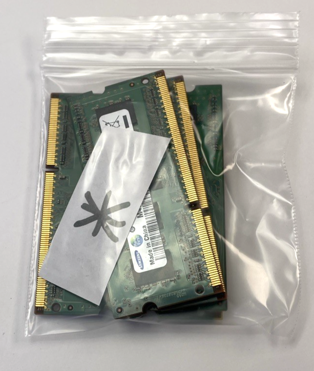 Lot of 5 x Samsung * Planet First * 1GB 1Rx8 PC3-8500S-07-10-B1 M471B2873EH1-CF8