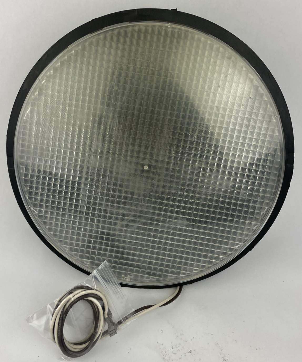 12" General Electric GREEN LED Traffic Light Signal Lens 120V Model  DR6    bd
