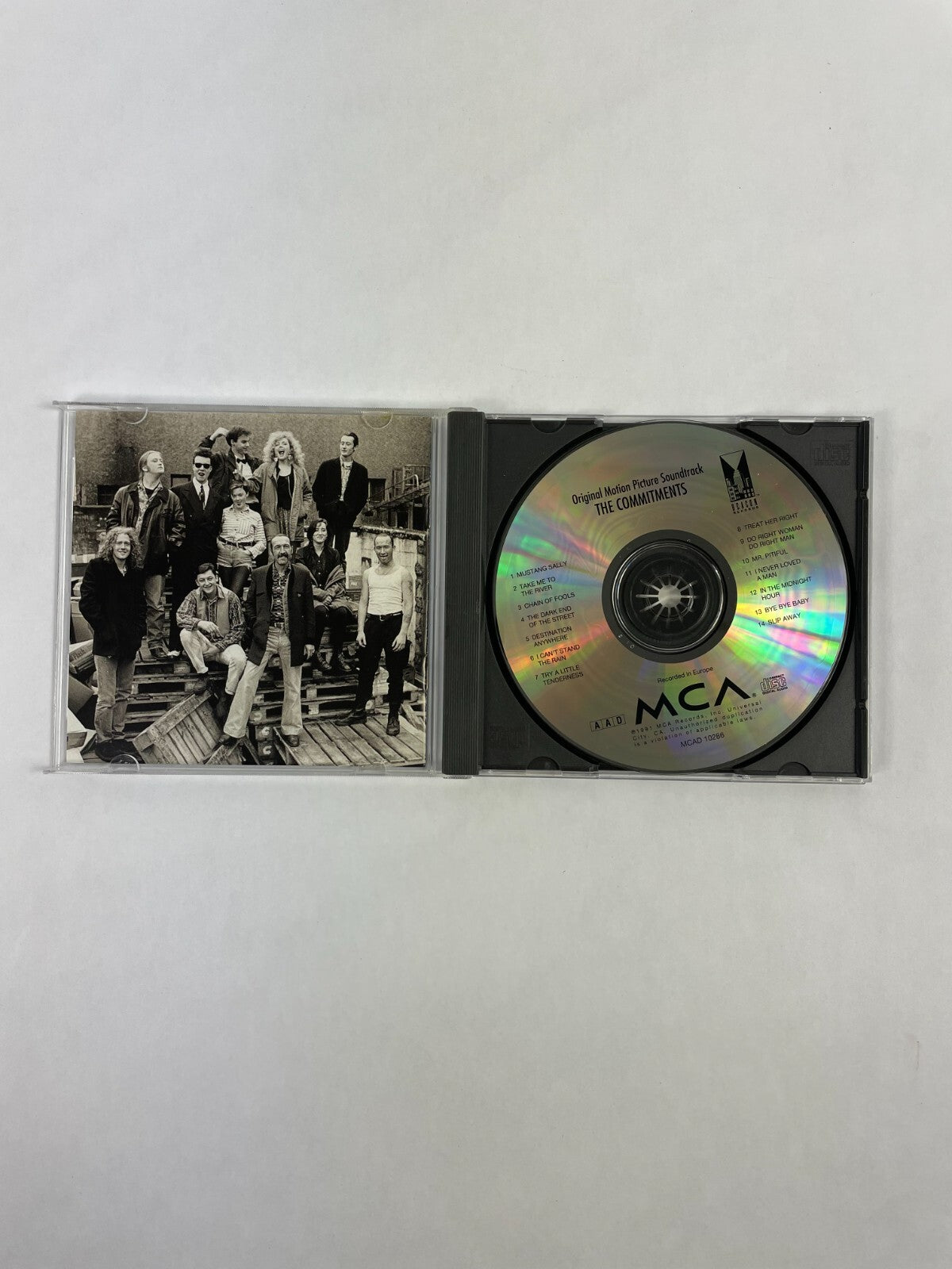 The Commitments Mustang Sally Slip Away Mr. Pitiful Treat Her Right CD#72