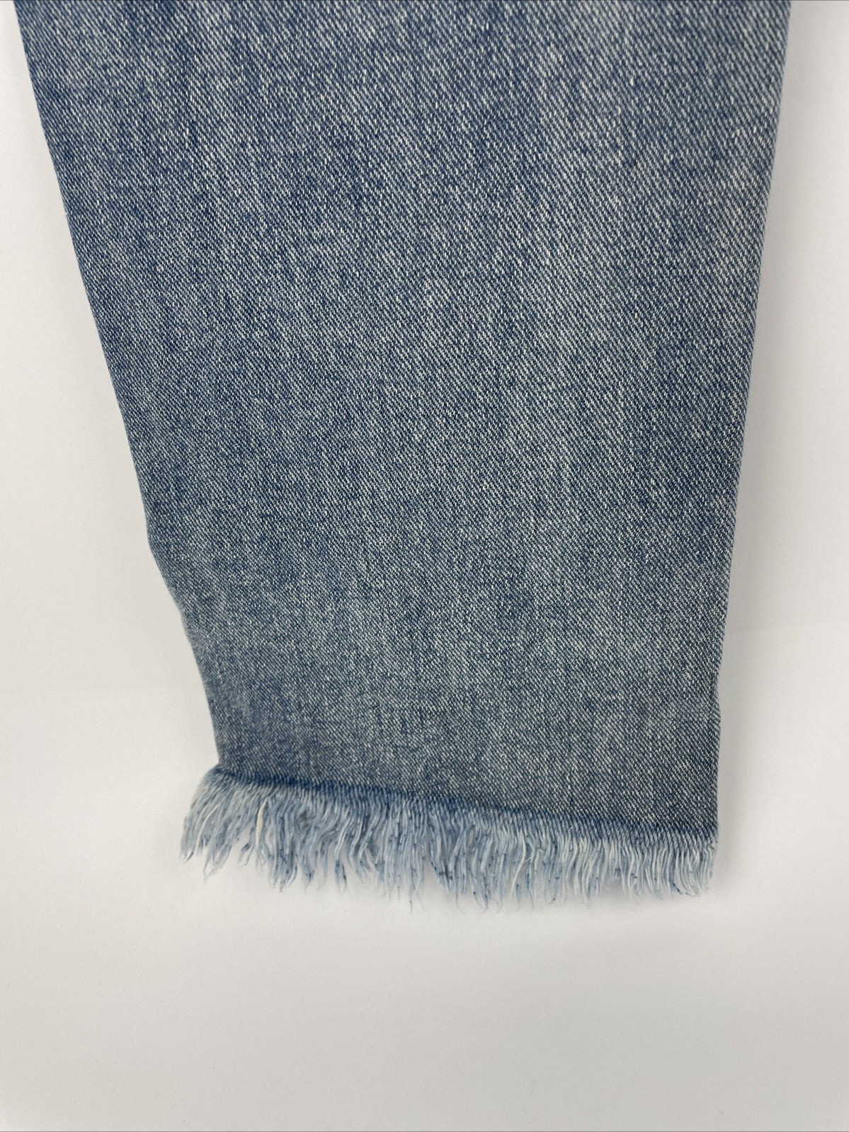 Yarner USA Distressed Torn Jeans Women's Size 11 High Rise Waist Light Blue Wash