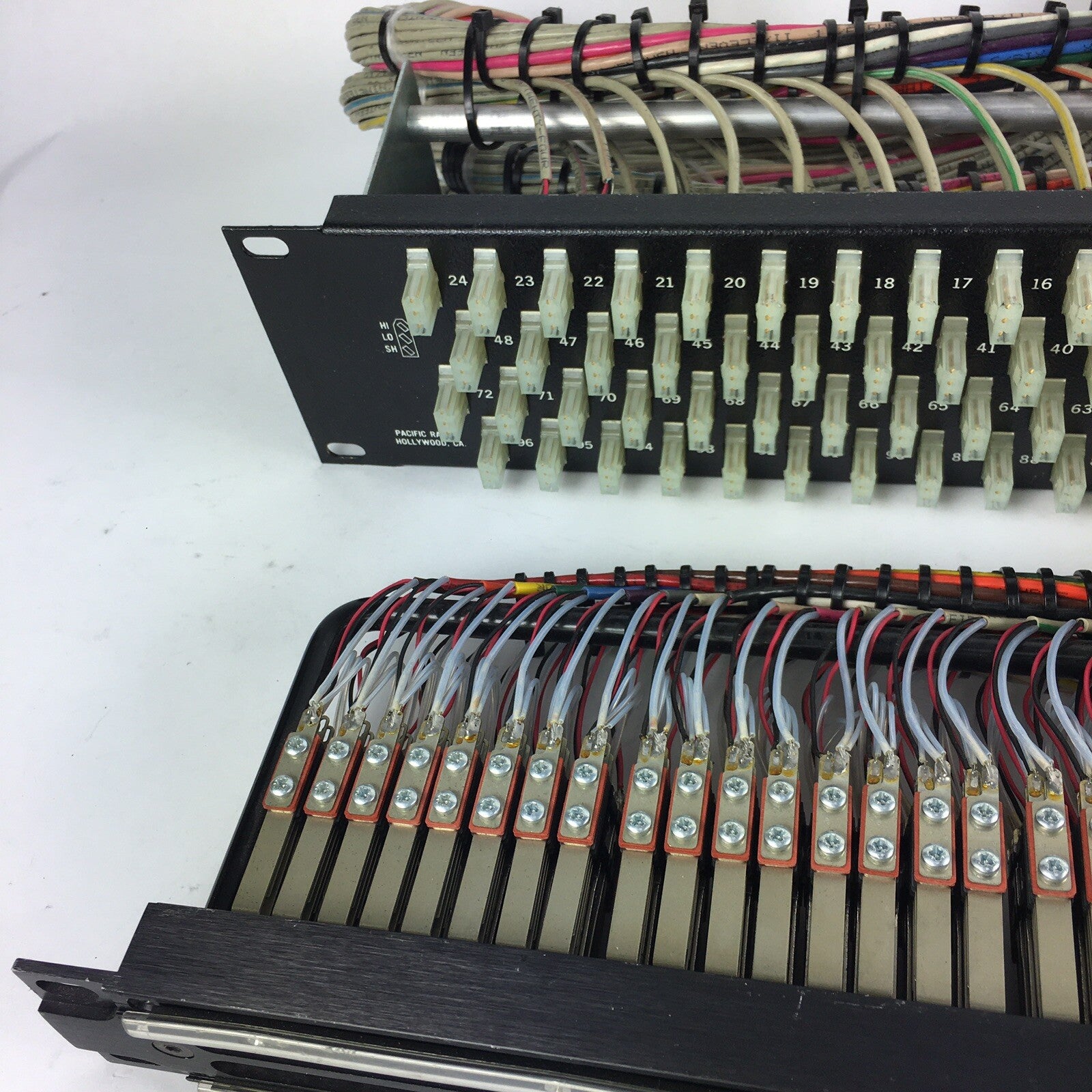 FN BLACK Rean Neutrik TT Bantam 96 Point Patch Bay Wired e3 panel 96 connectors 