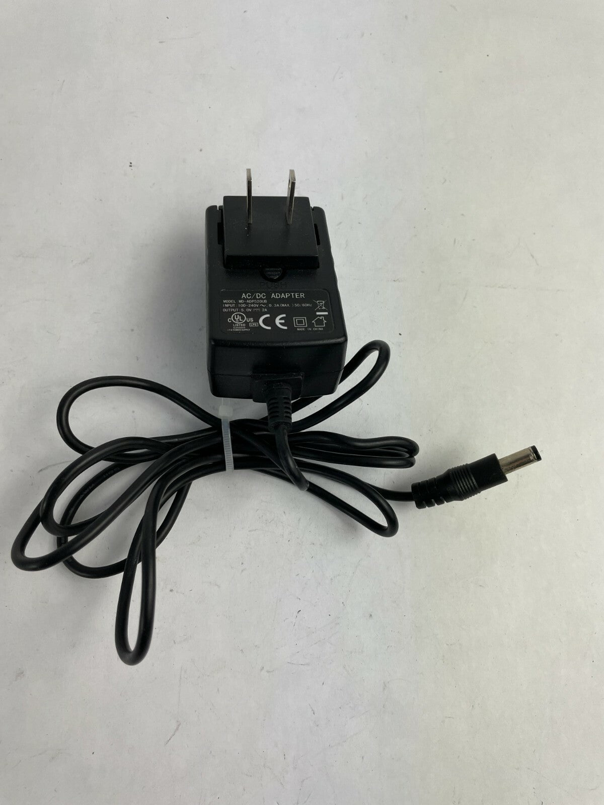 Genuine Ac Adapter MD-ADP520UB Output 5.0 V 2 A Power Supply Adapter A74