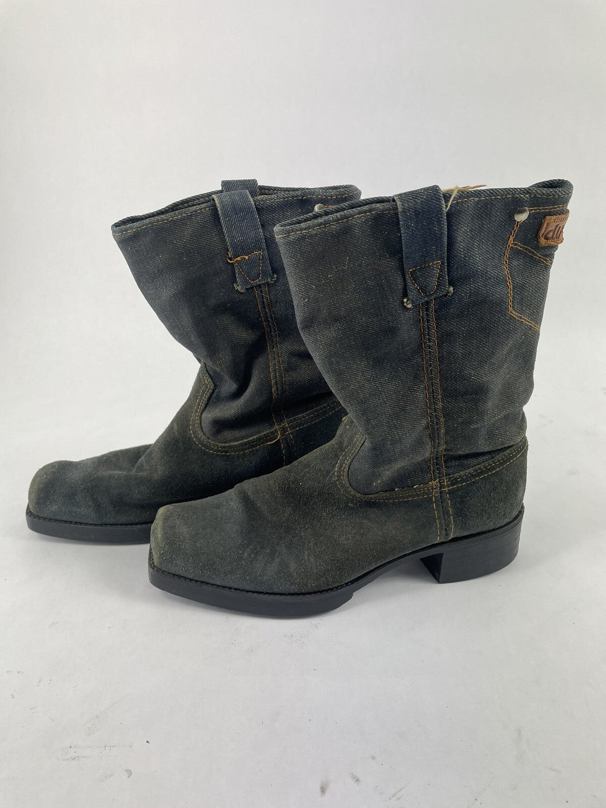 DINGO vintage blue deim and suede western boots  5.5 D USA women