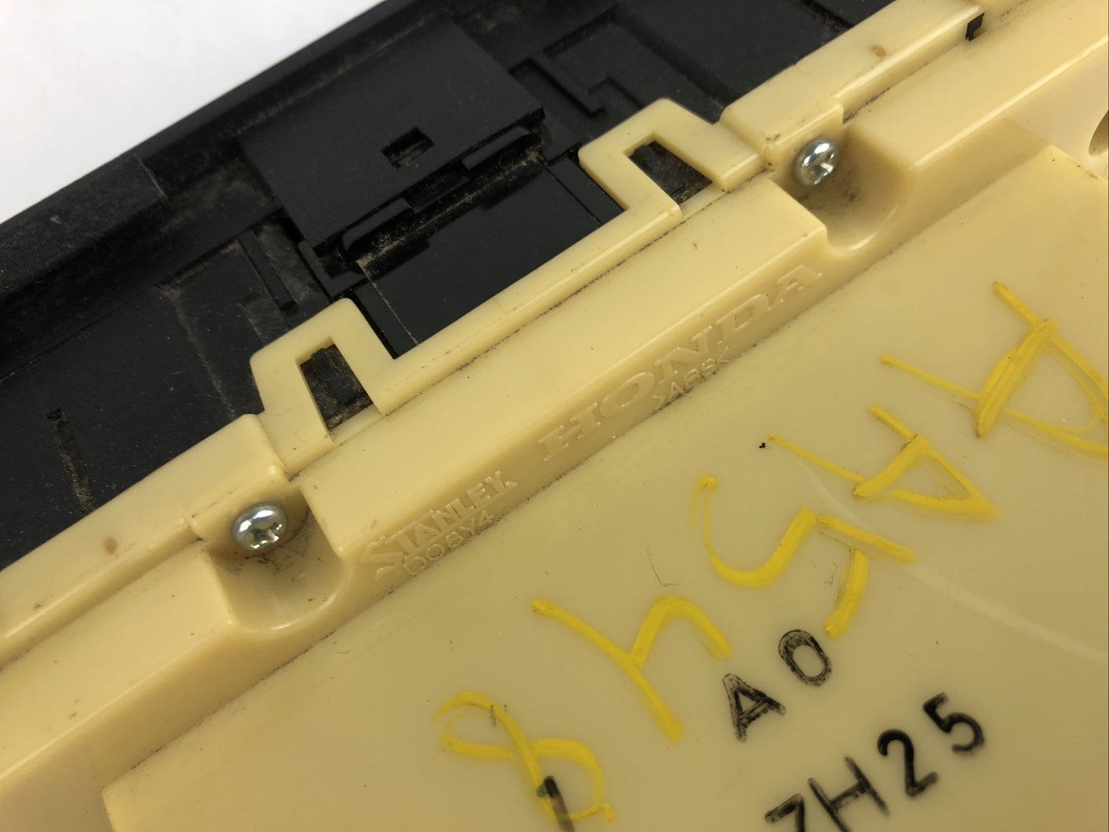 Honda Accord climate control panel D08Y4 2008-2009
