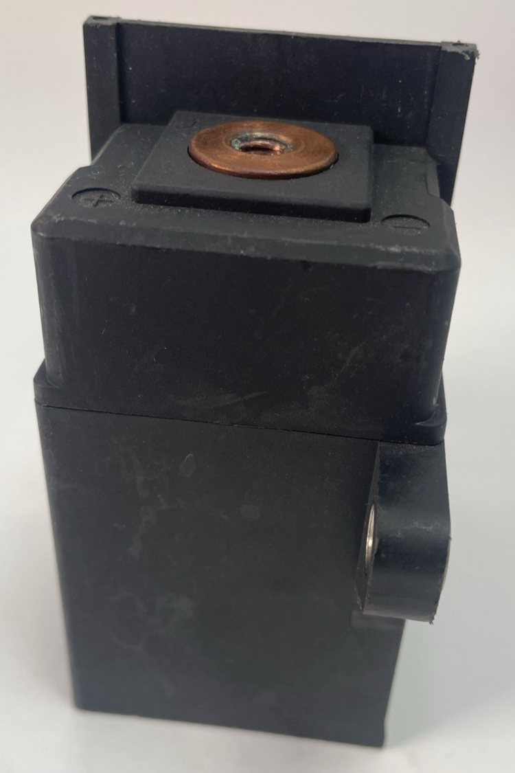 LS Electric IS GER-250DM High Voltage DC Relay 450V 250A OEM GER250