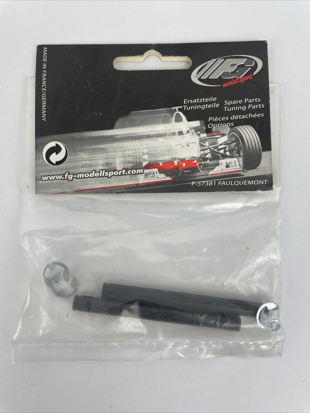 REAR UPPER WISHBONE PIN w C Clips FG Modellsport Made in Germany