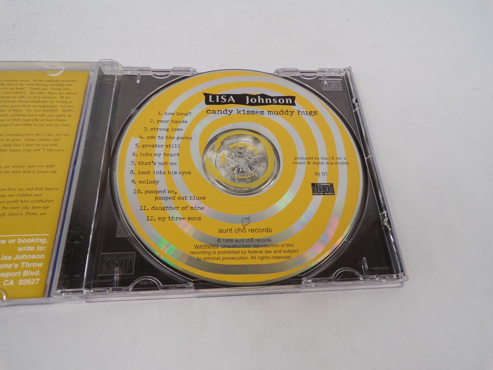 Candy Kisses Muddy Hugs Lisa Johnson How Long? Your Hands Strong Love Ode CD#69
