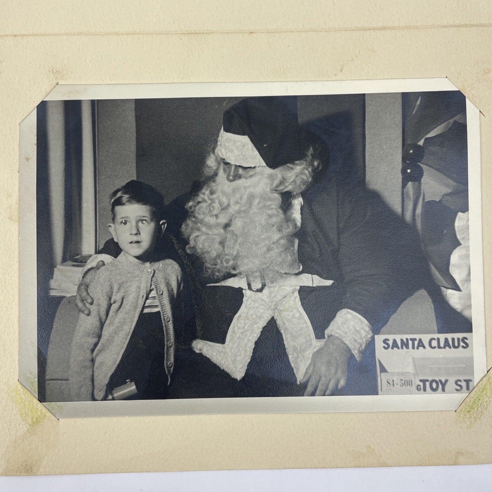 Vintage Photo Of A Young Boy Visiting Santa Claus  1946 With Folder Santa FOTO