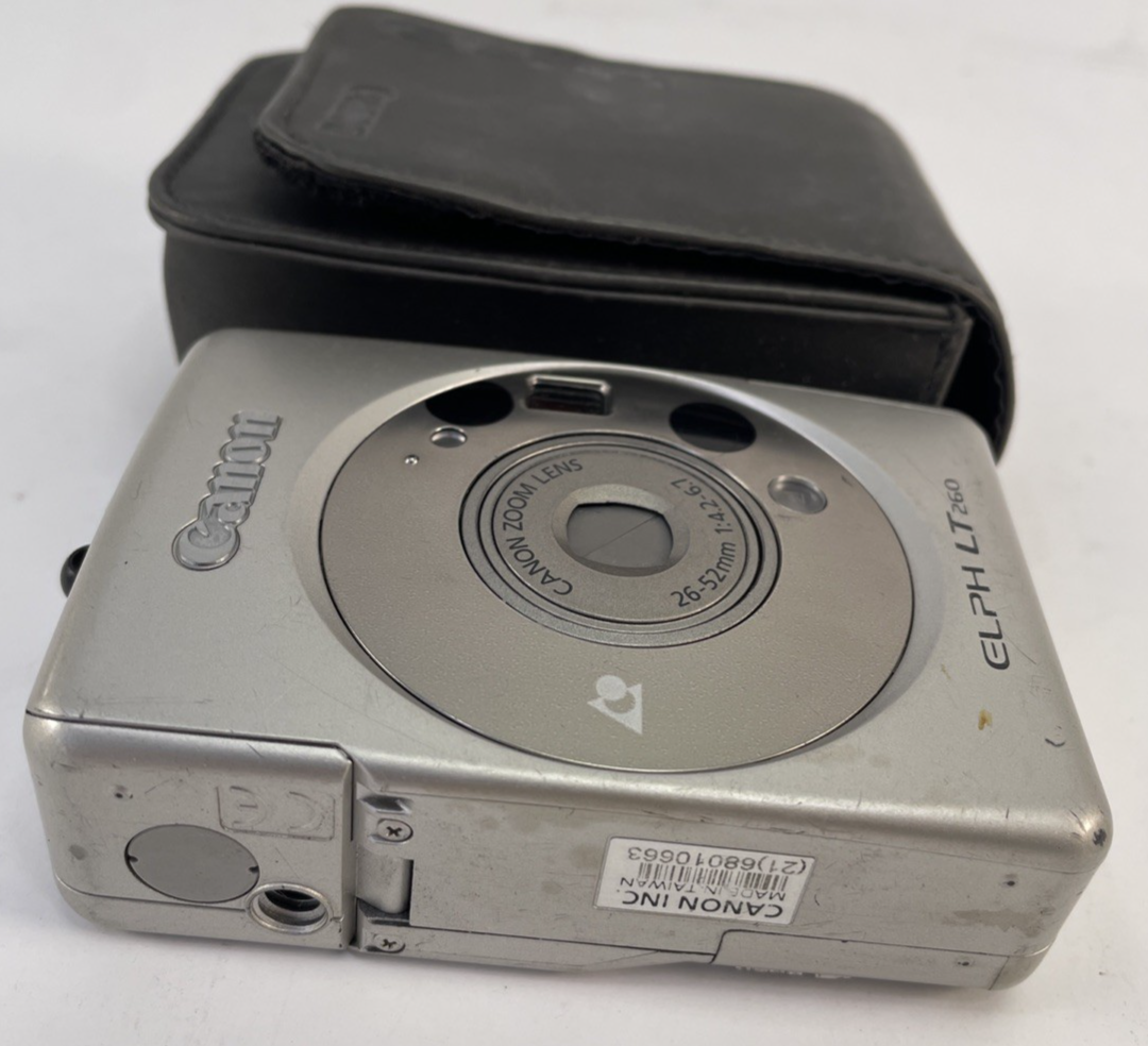 Canon Elph LT 260 APS Camera Digital APS Point & Shoot W/ Case