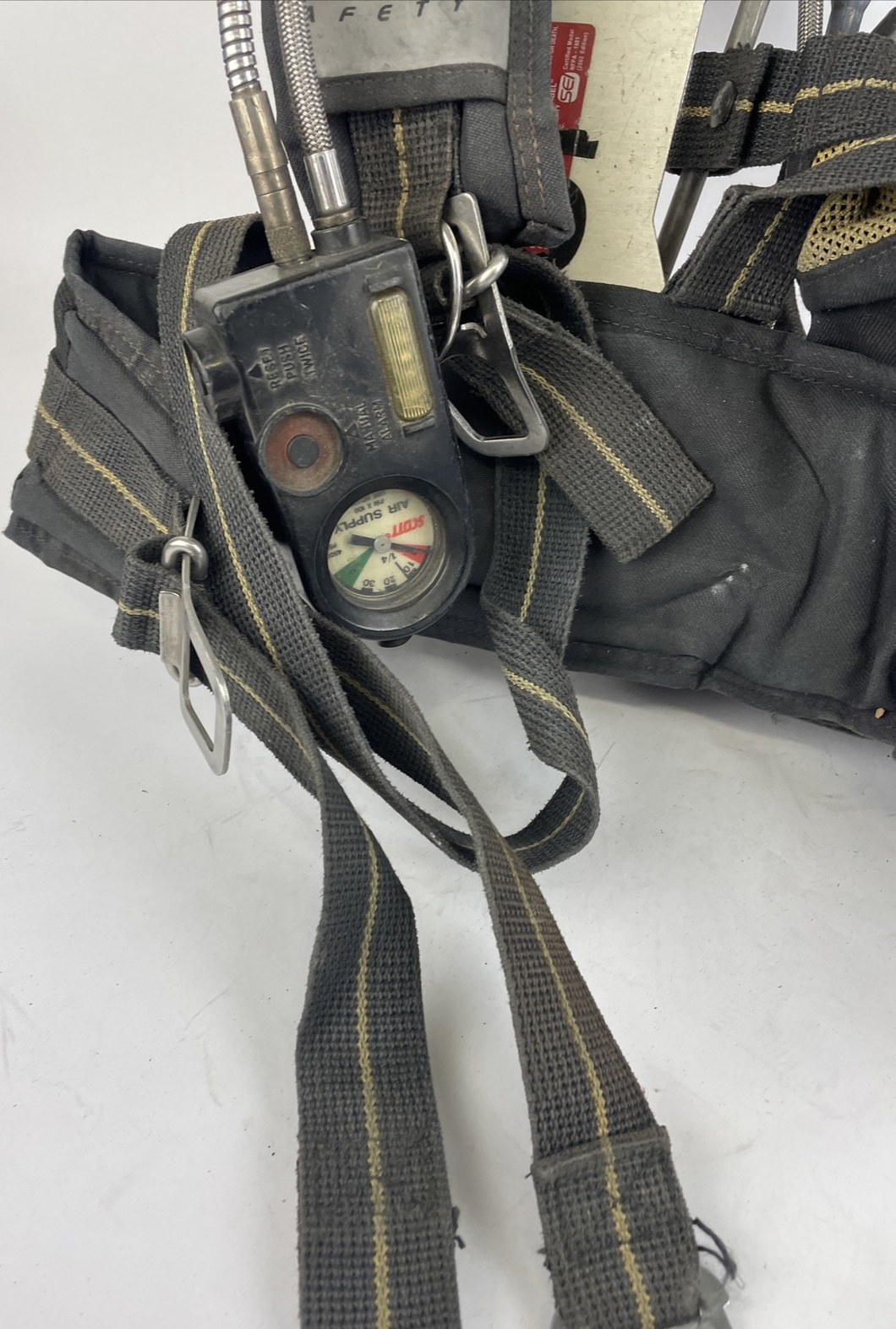 SCOTT SAFETY 4.5 4500 SCBA Air Pack Harness EZ-Flow Air Pak Plus with Sensor   b