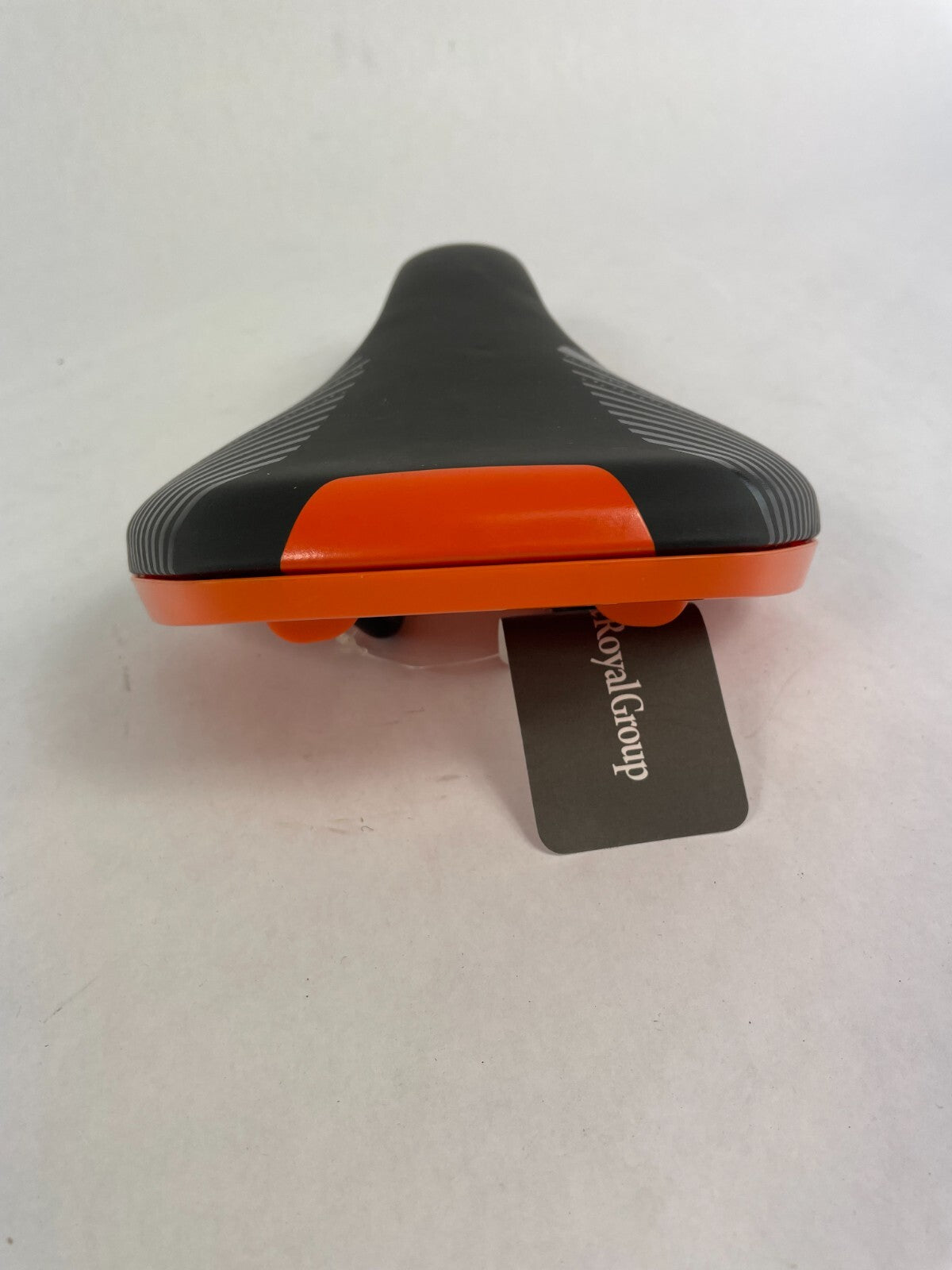 Selle Royal Vivo Athletic black comfort bicycle saddle bike seat.