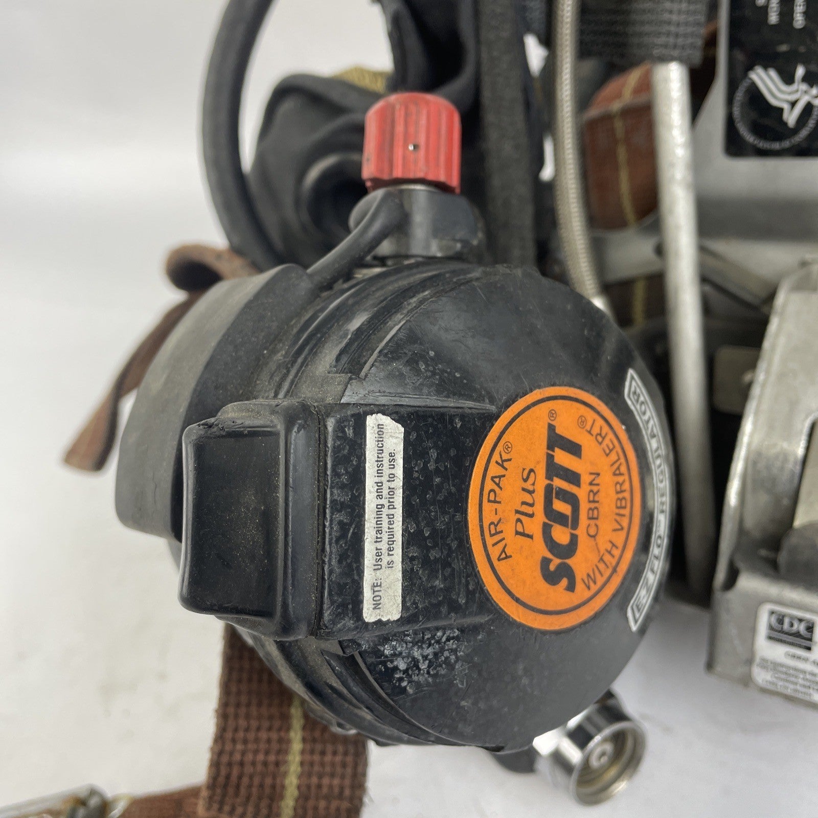 SCOTT SAFETY 4.5 4500 SCBA Air Pack Harness EZ-Flow Air Pak Plus with Sensor O