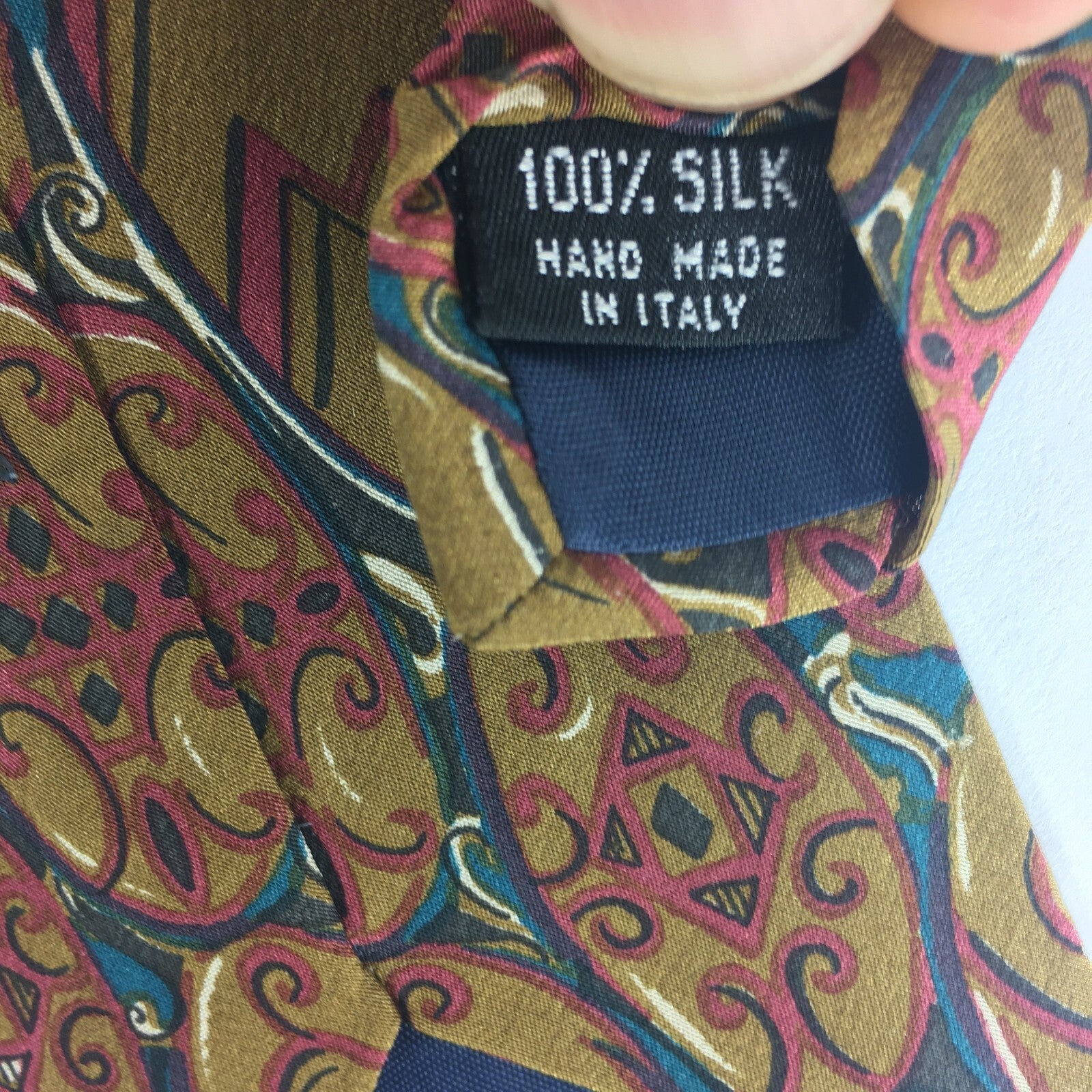 Genuine Secours 100% Silk Handmade Stylish Formal/Casual Tie Multi Coloured