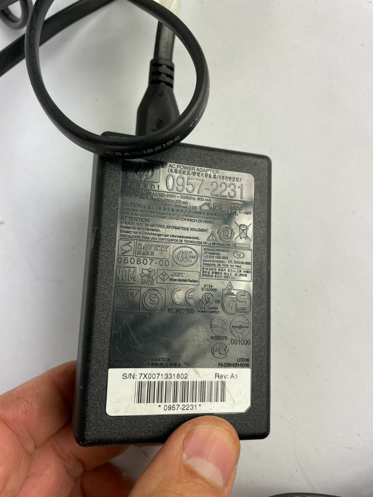 Genuine hp 0957-2231 Ac Adapter Output 32 V 3.75 A Power Supply Adapter A96