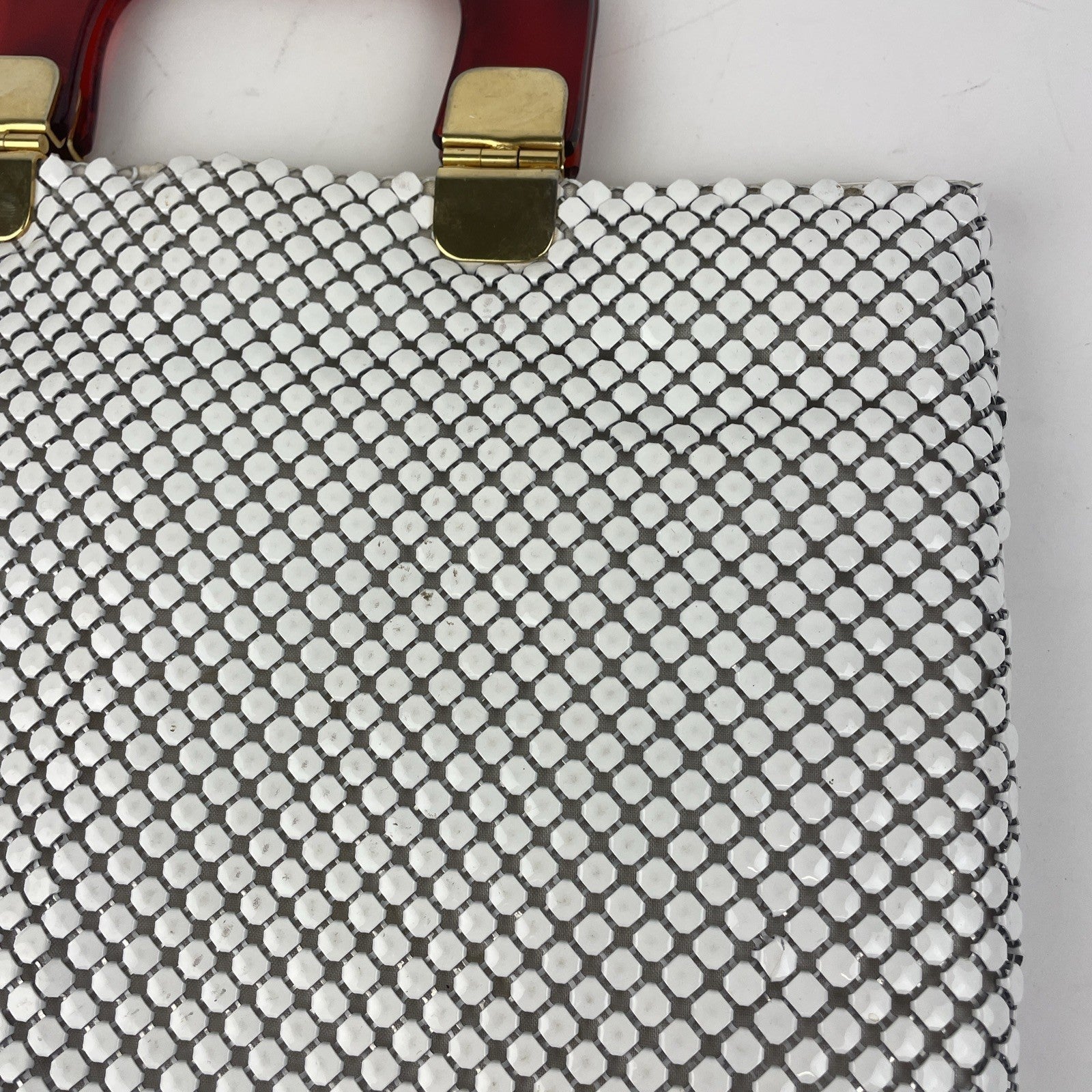 Vintage White Aluminum Metal Mesh Purse W/ Lucite Amber Handles Magnetic Closure