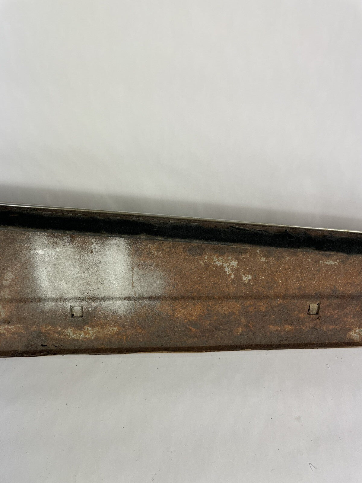 Mopar Charger 1970 rear quarter window trim panel RH