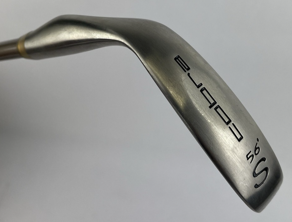 Ladies Cobra Gravity Back OI Sand Wedge / 56 Degree / Ladies Flex Cobra Shaft