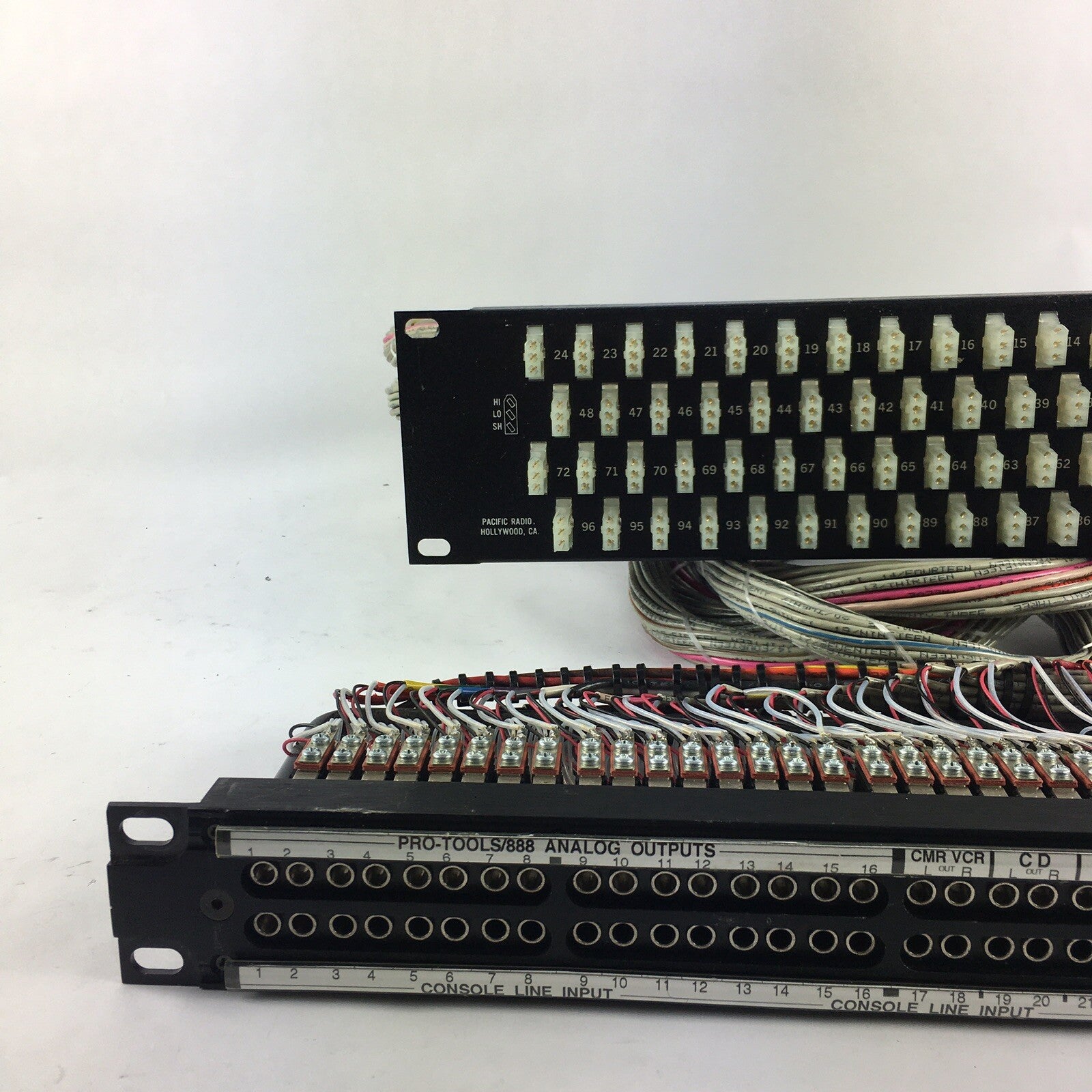 BLACK Rean Neutrik TT Bantam 96 Point Patch Bay Wired e3 panel 96 connectors FN