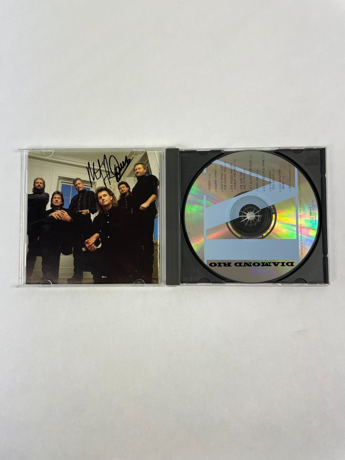 Four Diamond Rio Holdin' Walkin' Away Who Am I Big Just Another Heart CD#72