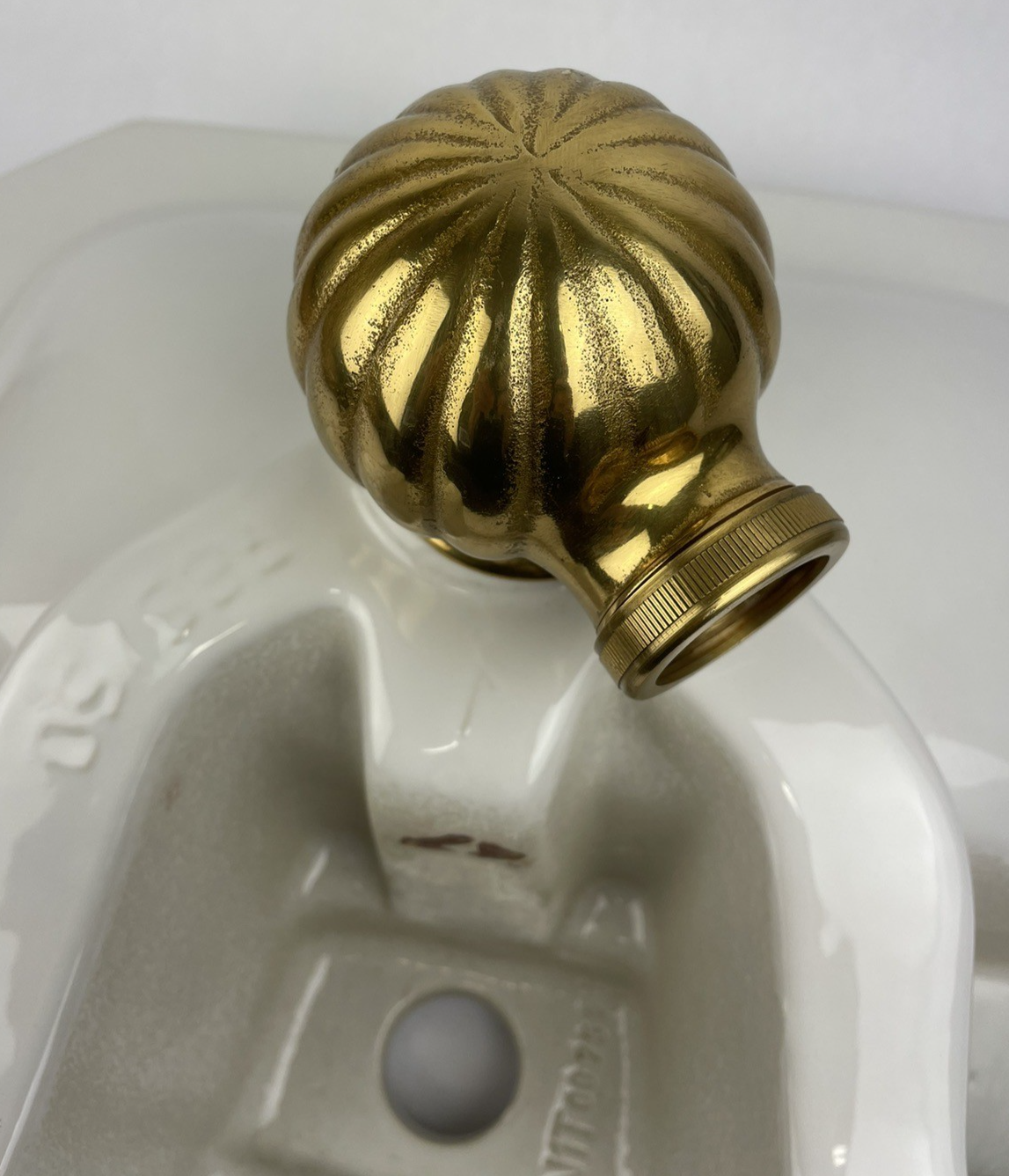 Duravit 785/50 Designer Wall Mount Bathroom Sink White w Gold/ Brass Drain Piece