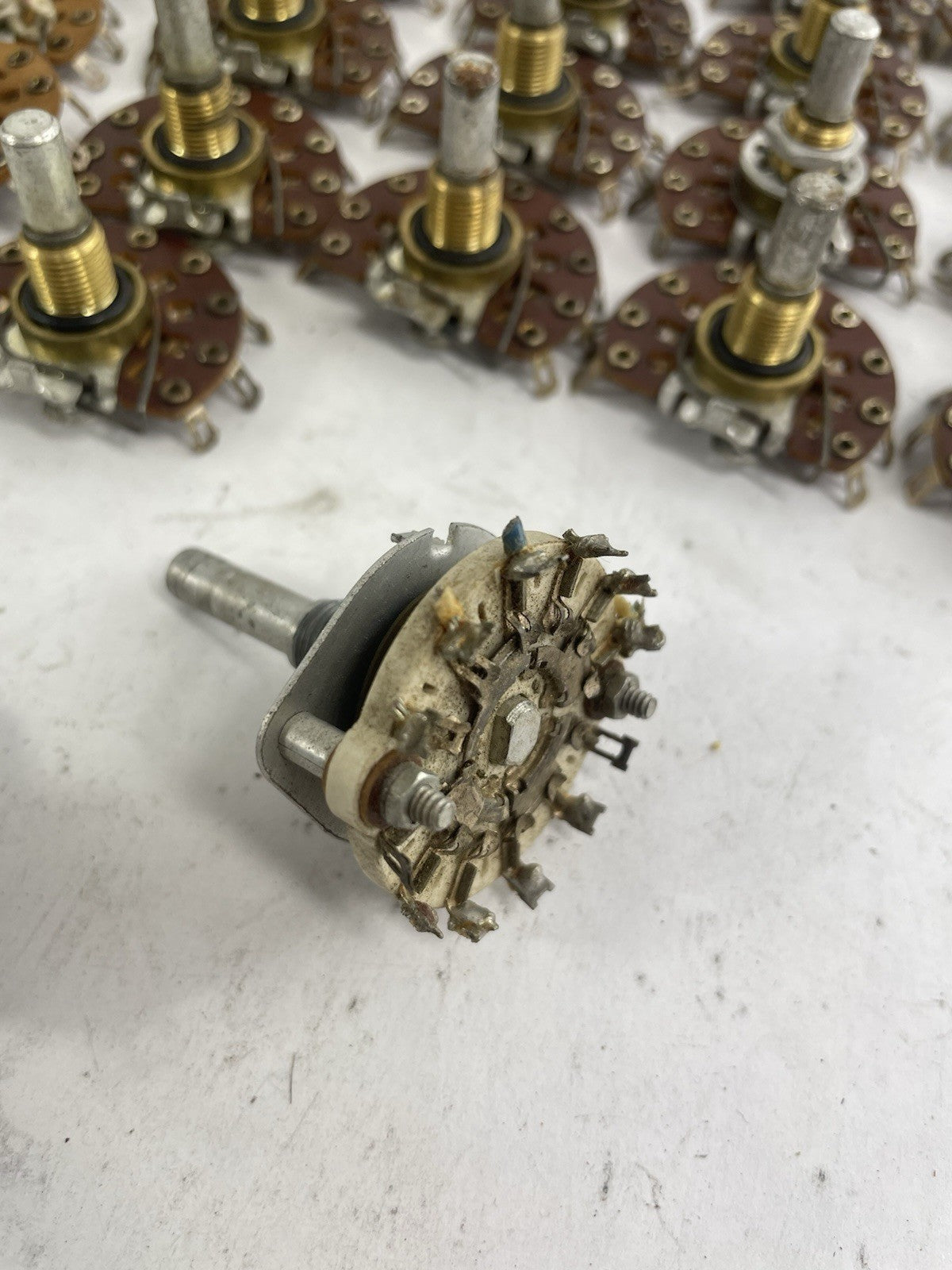Lot of 51: Vintage Oak 9 Position Rotary wafer Switch for Tube Amplifier 1960s