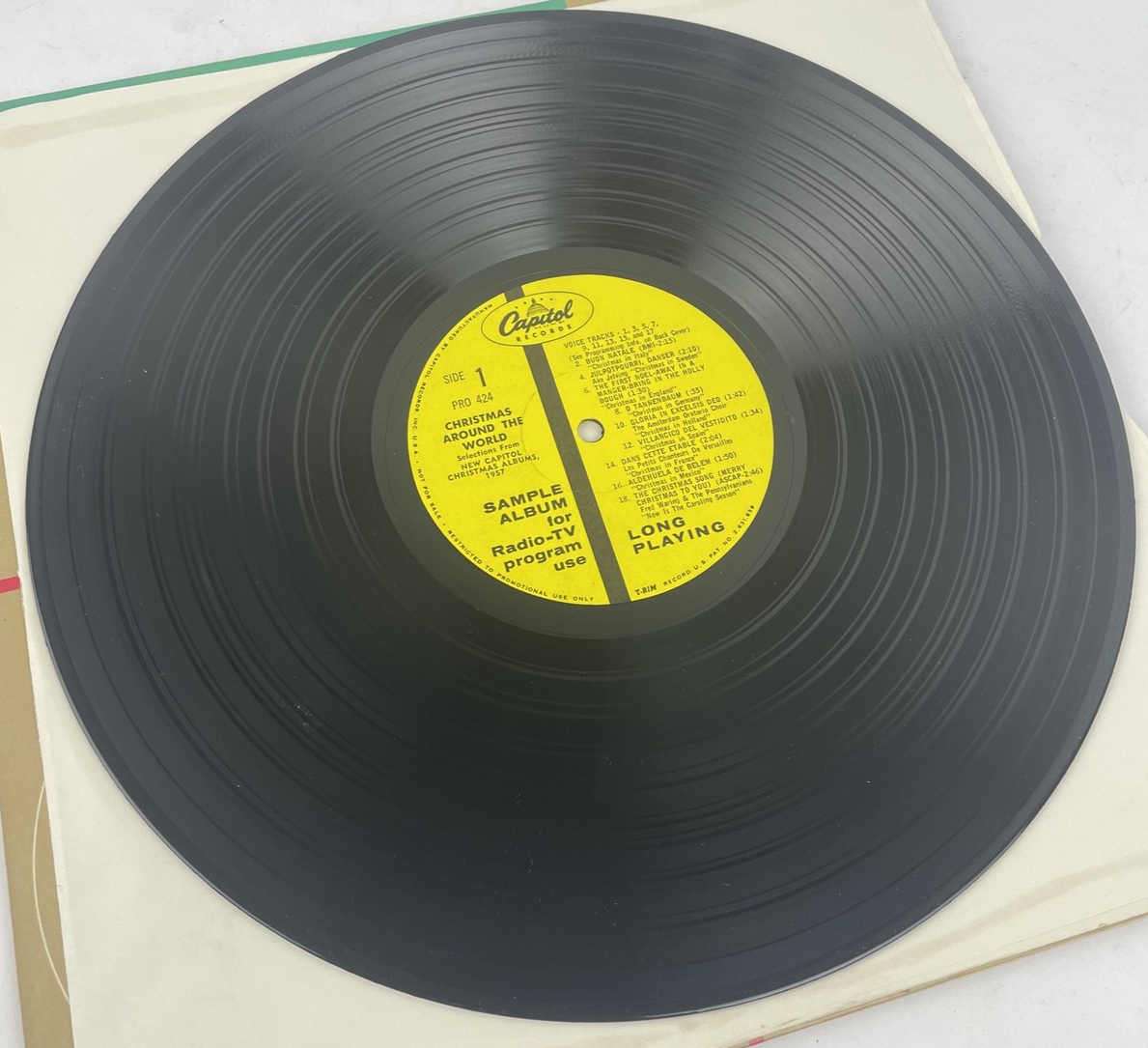 1957 Christmas from Around the World Capitol Records Promo w Fred Waring VGC