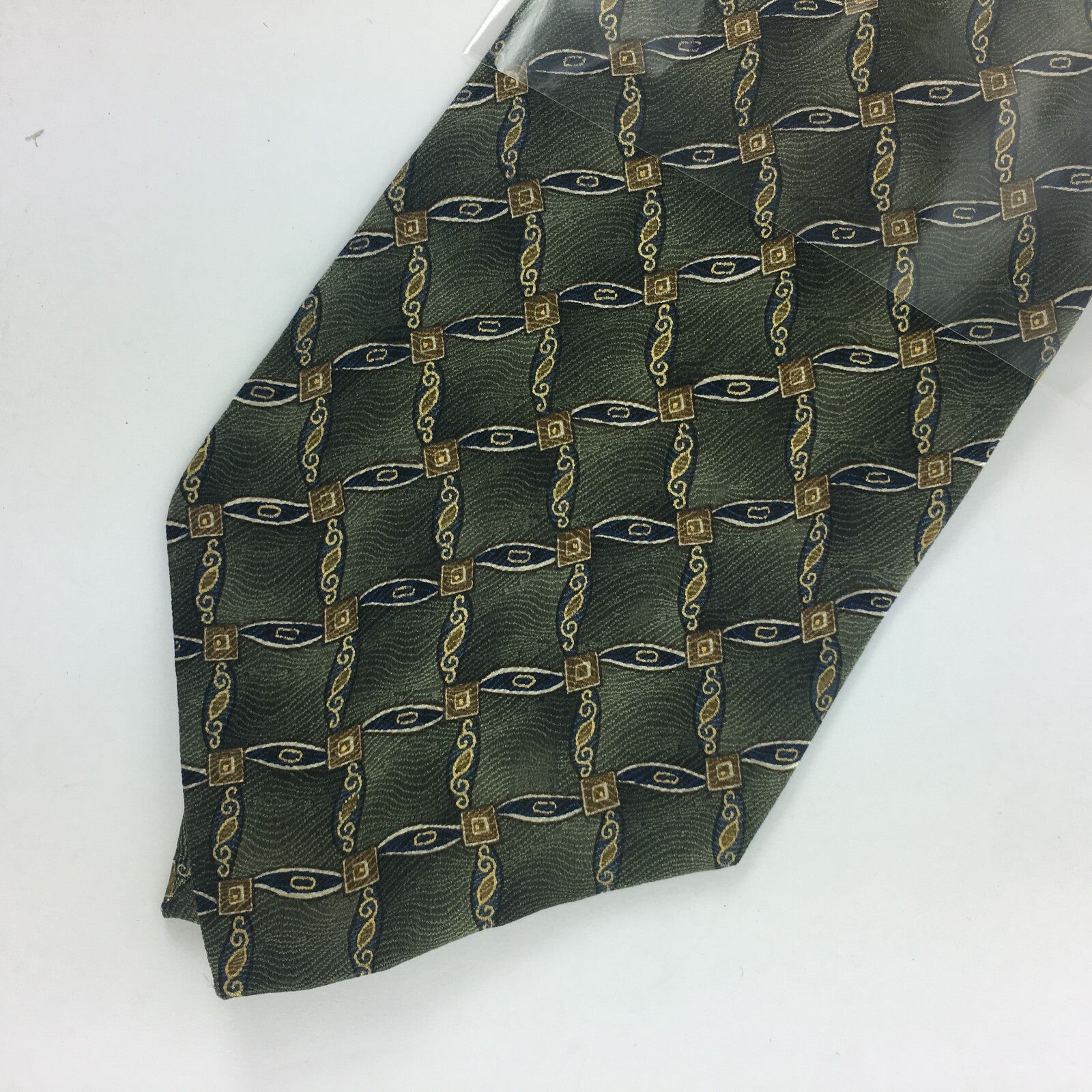 Genuine Geoffrey Beene Long Handmade Stylish Formal/Casual Tie Multi Coloured