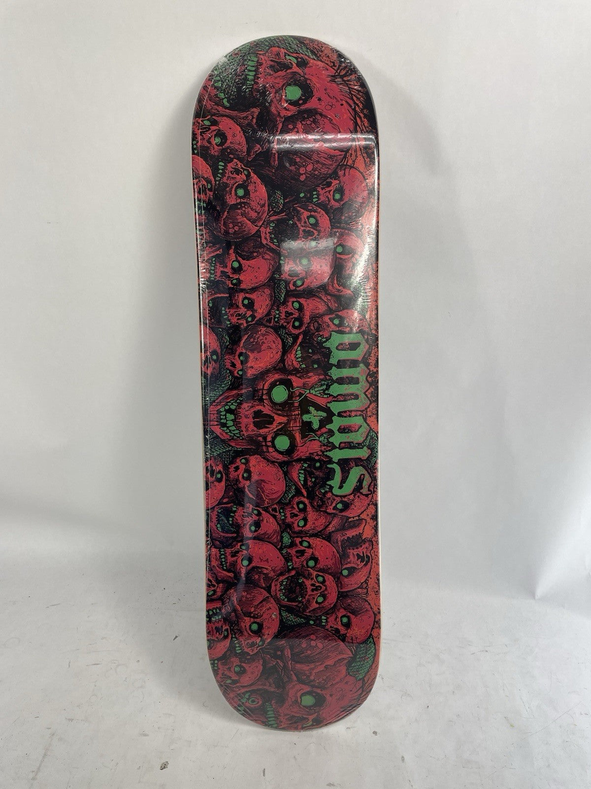 Amais skateboards deck 8” RARE quality Skeleton Skulls 6 Six feet under
