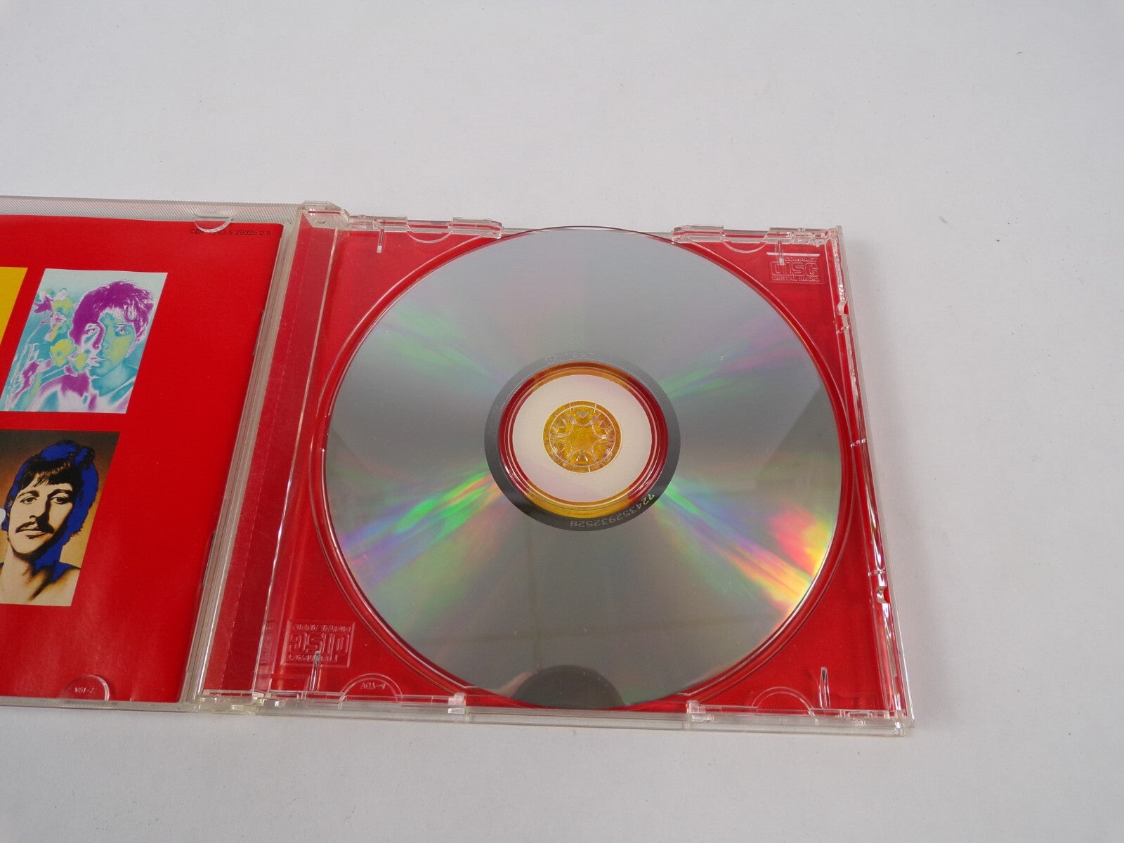 The Beatles Love Me Do From Me To You She Loves you I Want To Hold Your CD#46