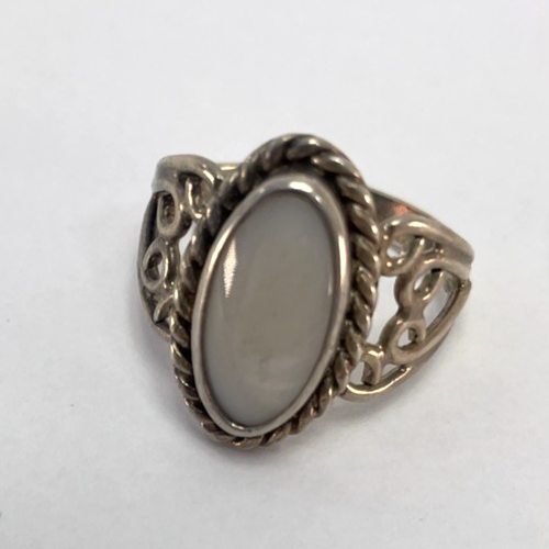 Vintage Navajo Native American Mother of Pearl 925 Sterling Silver Ring Size 4.5