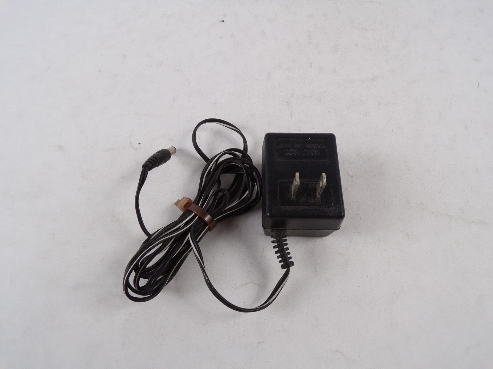 Geniune Recoton 35-18-150C Class 2 Output 18 V  150mA Power Supply Adapter A56