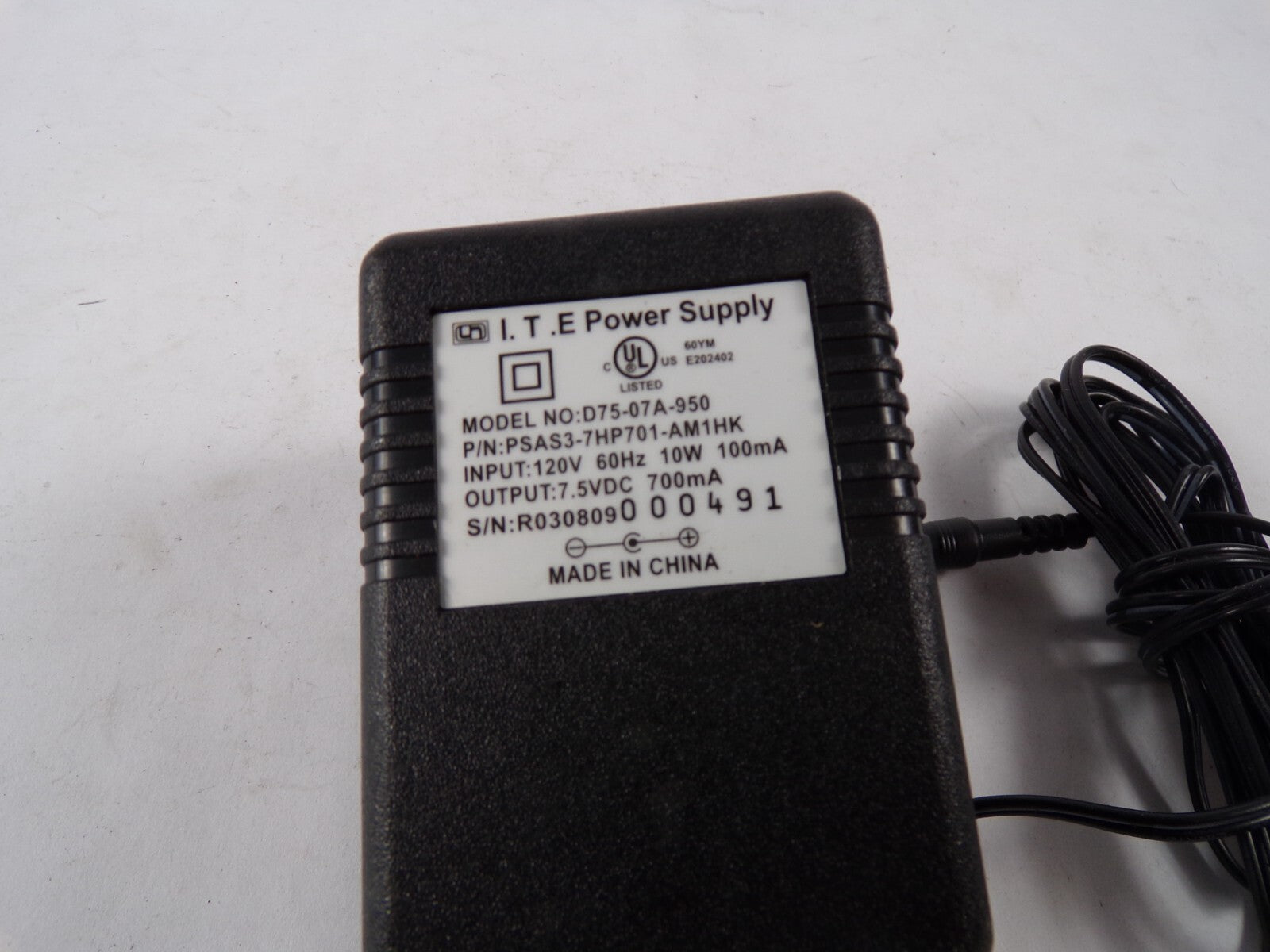 Genuine I.T.E PowerSupply D75-07A-950 Output 7.5A 700mA Power Supply Adapter A55