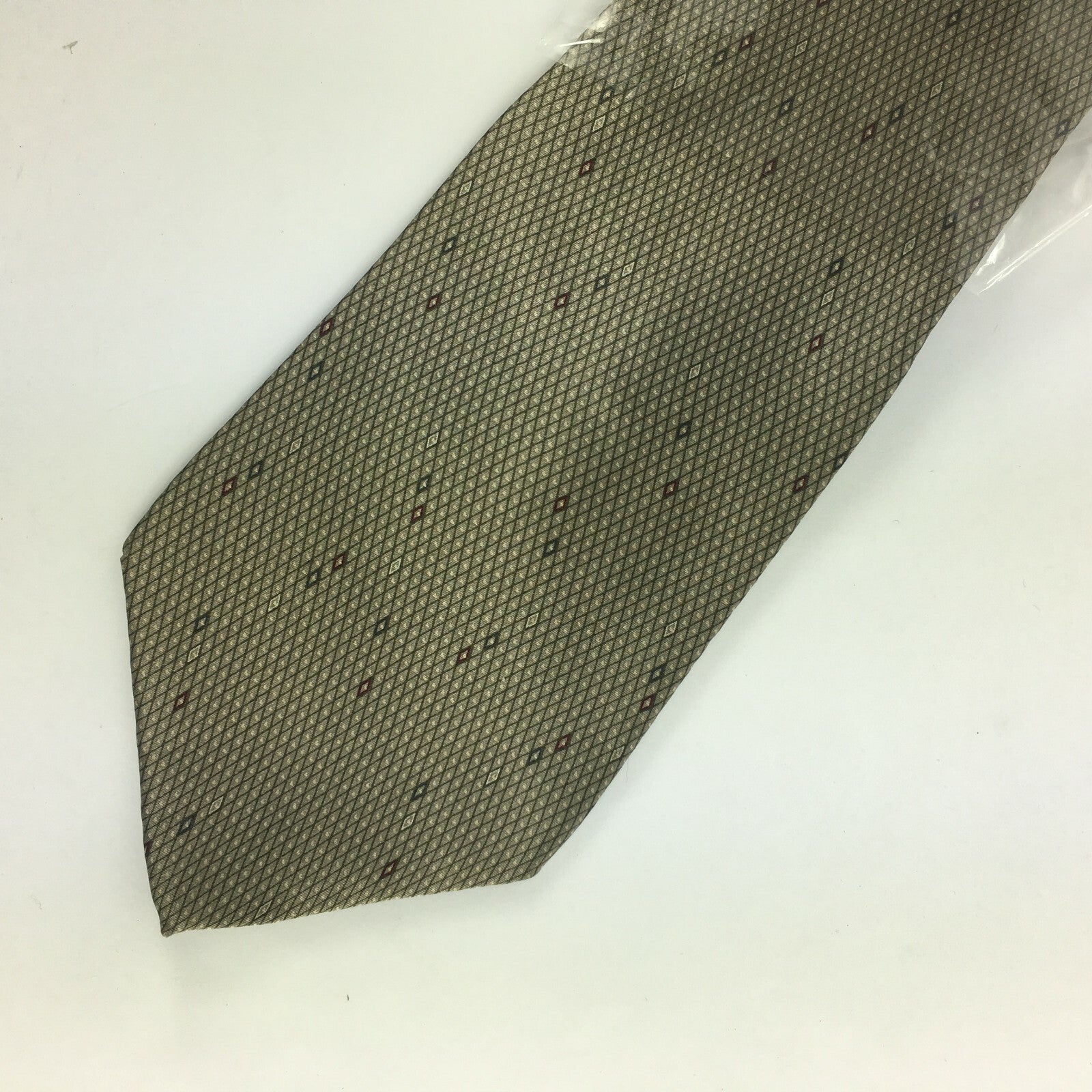 Genuine Dkny Imported Fabric Handmade Stylish Formal/Casual Tie Multi Coloured