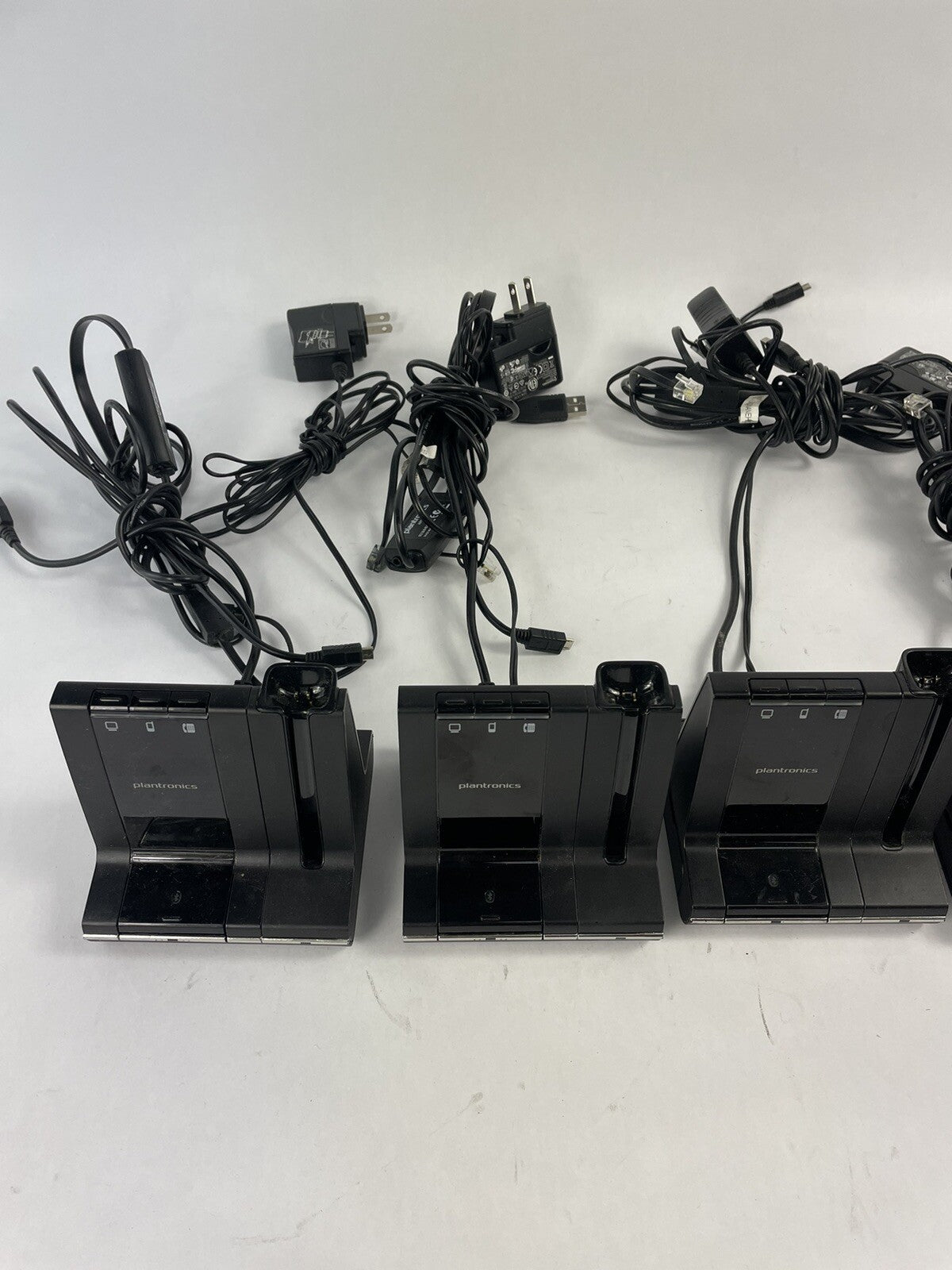 Lot of (7) Plantronics W02 Wireless Headset System Charging Bases w Power Supply