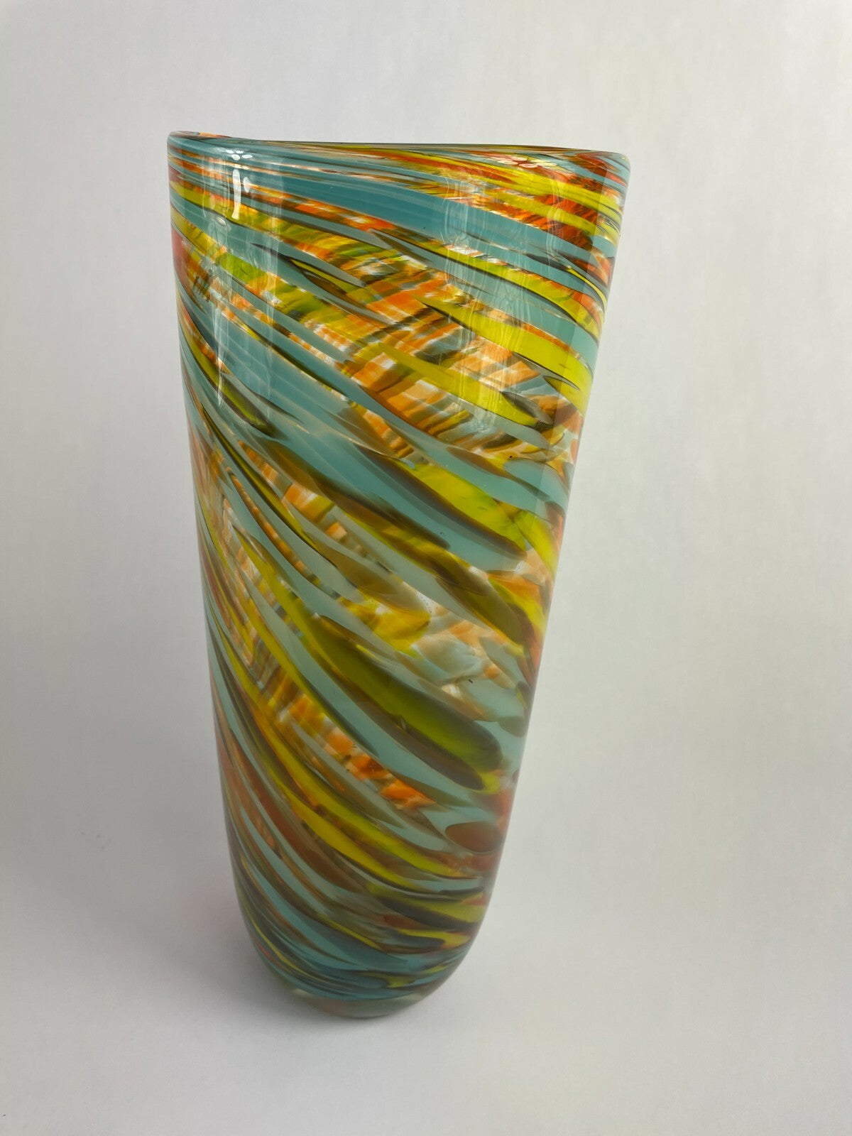 Murano Beautifully Designed Glass Decotrative Home Decor Multi Color