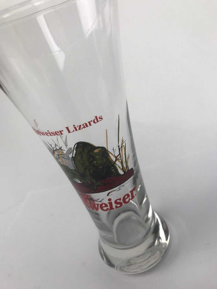 Vintage 1998 Budweiser Lizards tall pilsner beer glass collectible.