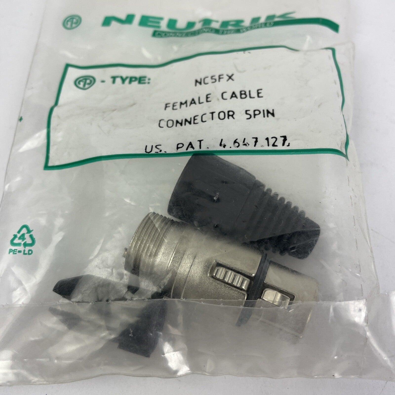 OEM Neutrik NC5FX Female Cable Audio Connector Spin -Brand New * Sealed