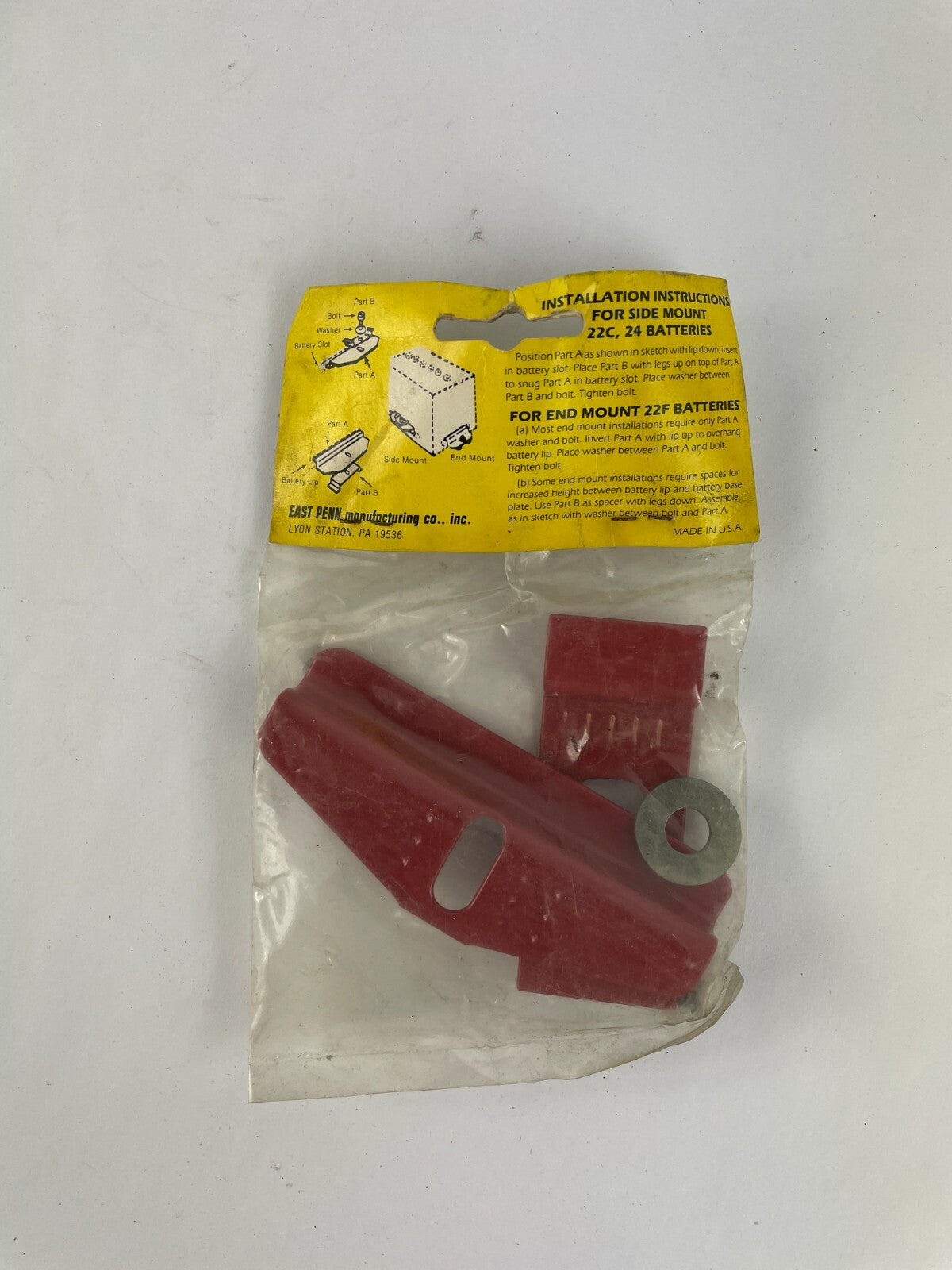 Genuine Lynx Universal Type Battery Hold-D 22C,24 Batteries 266542PC Lot of 2 A2