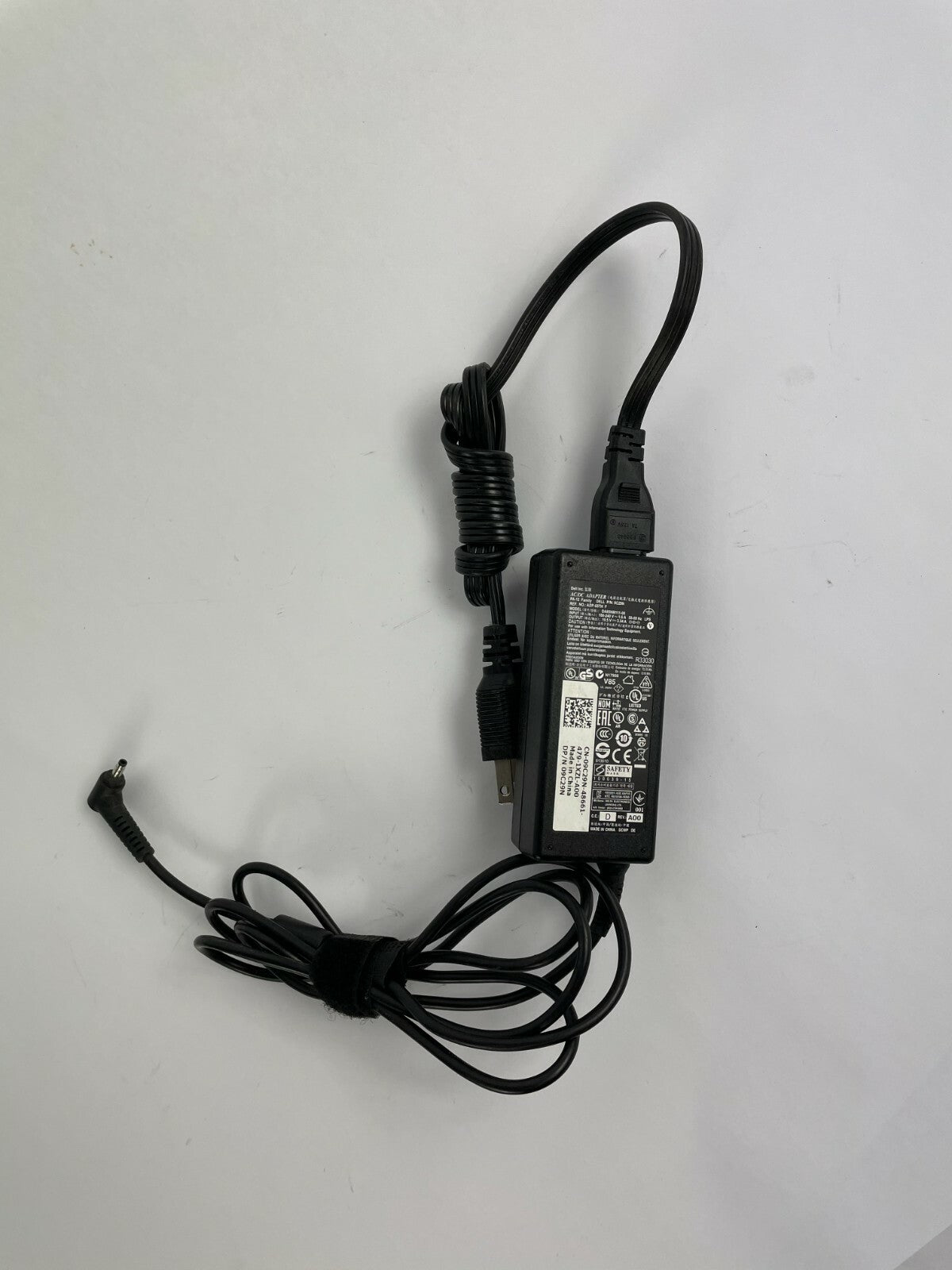 Genuine Dell DA65NM111-00 Output 19.5 V 3.34 A Power Supply Adapter A62
