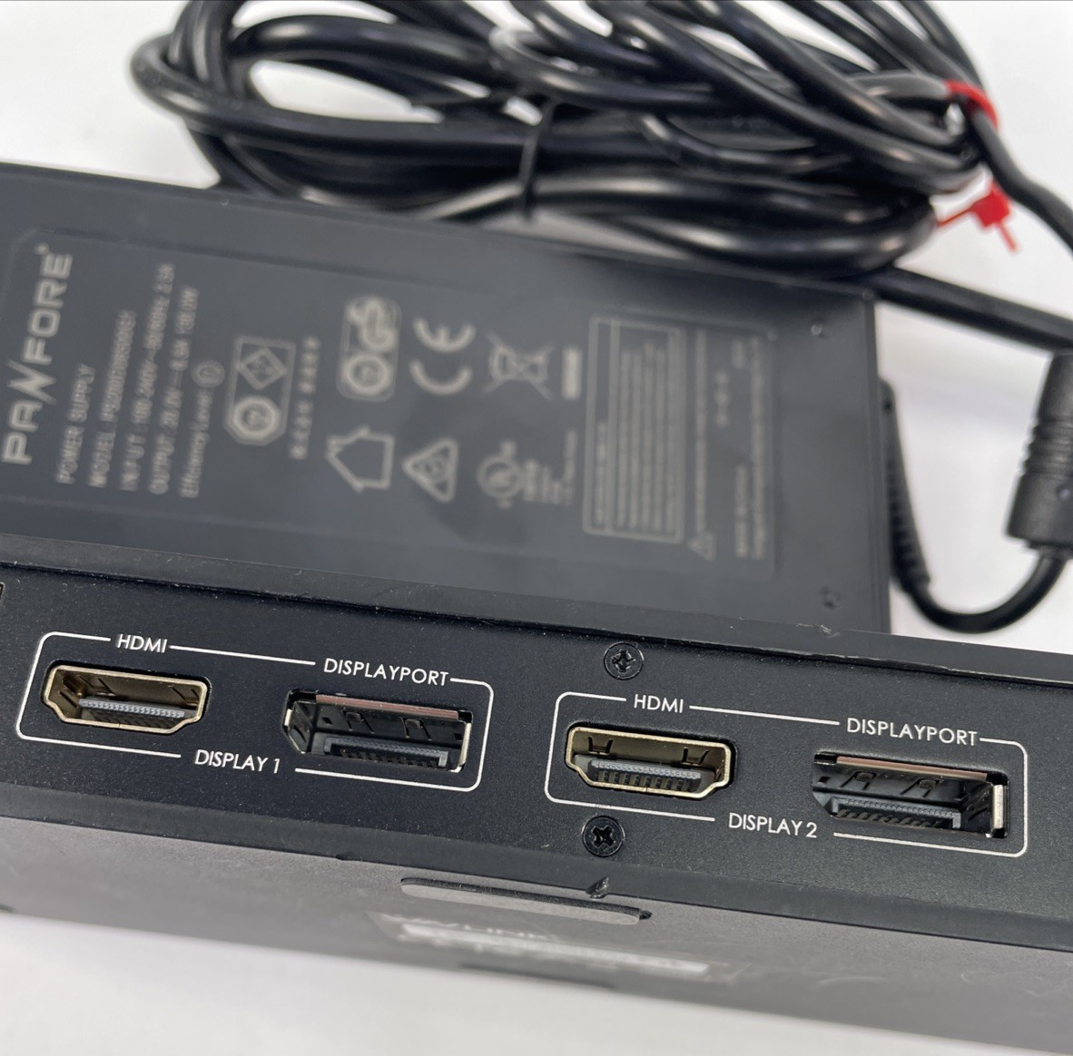 WAVLINK WL-UG69PD2 Pro USB-C Dual 4K Docking Station USB 3.0 / Audio Black -MINT