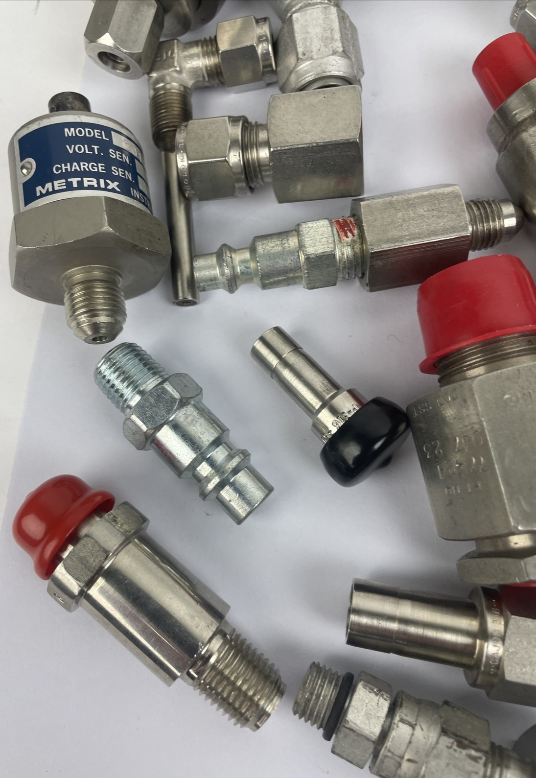 Lot of Large Hydraulic Pipe Fittings, Various Sizes, Cajon Gyrolok Swagelok +
