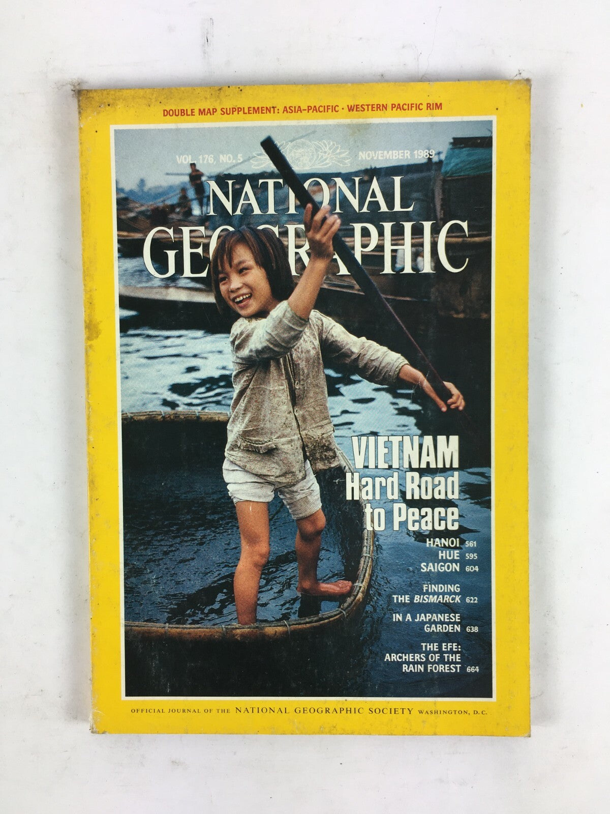 November 1989 National Geographic Magazine Vietnam Hard Road to Peace Hanoi Hue