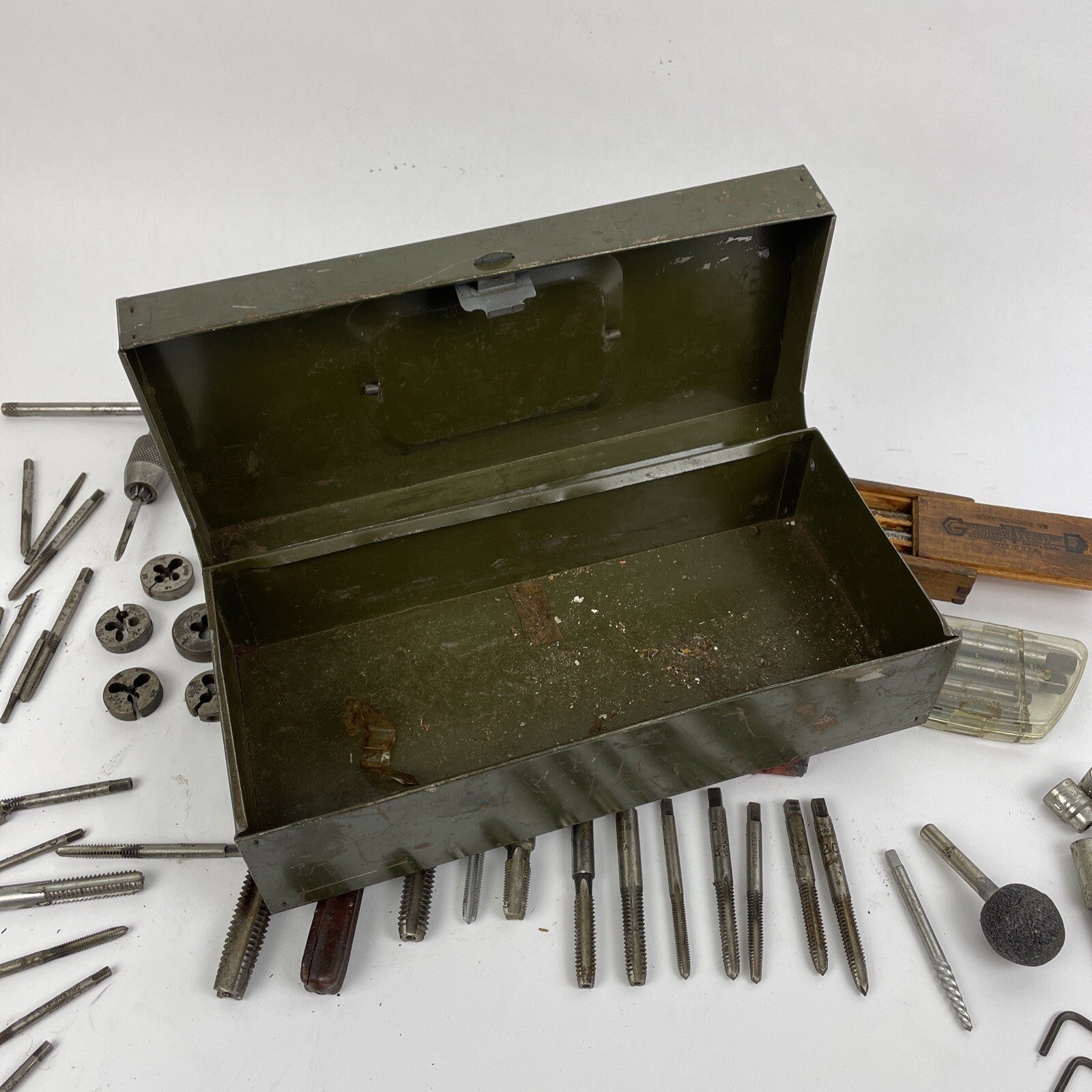 Vintage Tap & Die Mixed Lot 75 + Greenfield West Germany R&N Handle w Case LOOK