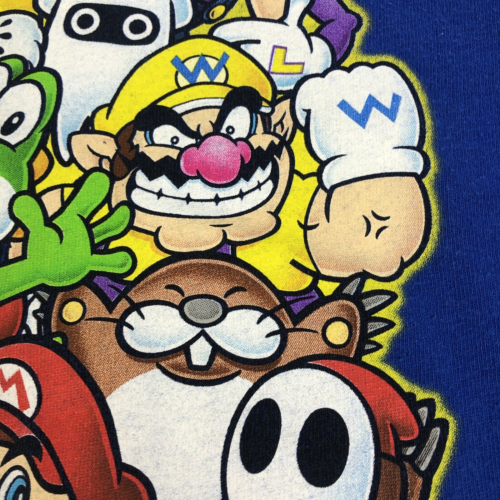 VINTAGE 2014 NINTENDO SUPER MARIO BROS T-SHIRT SIZE YOUTH L(7) LOOK