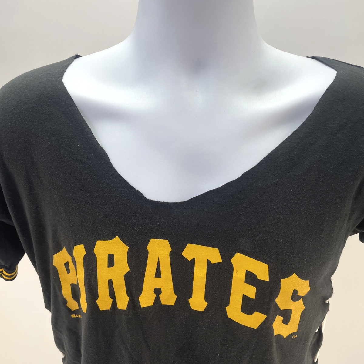 MLB Genuine Merchandise Pittsburgh Pirate Women's V-Neck Vintage Look T-Shirt